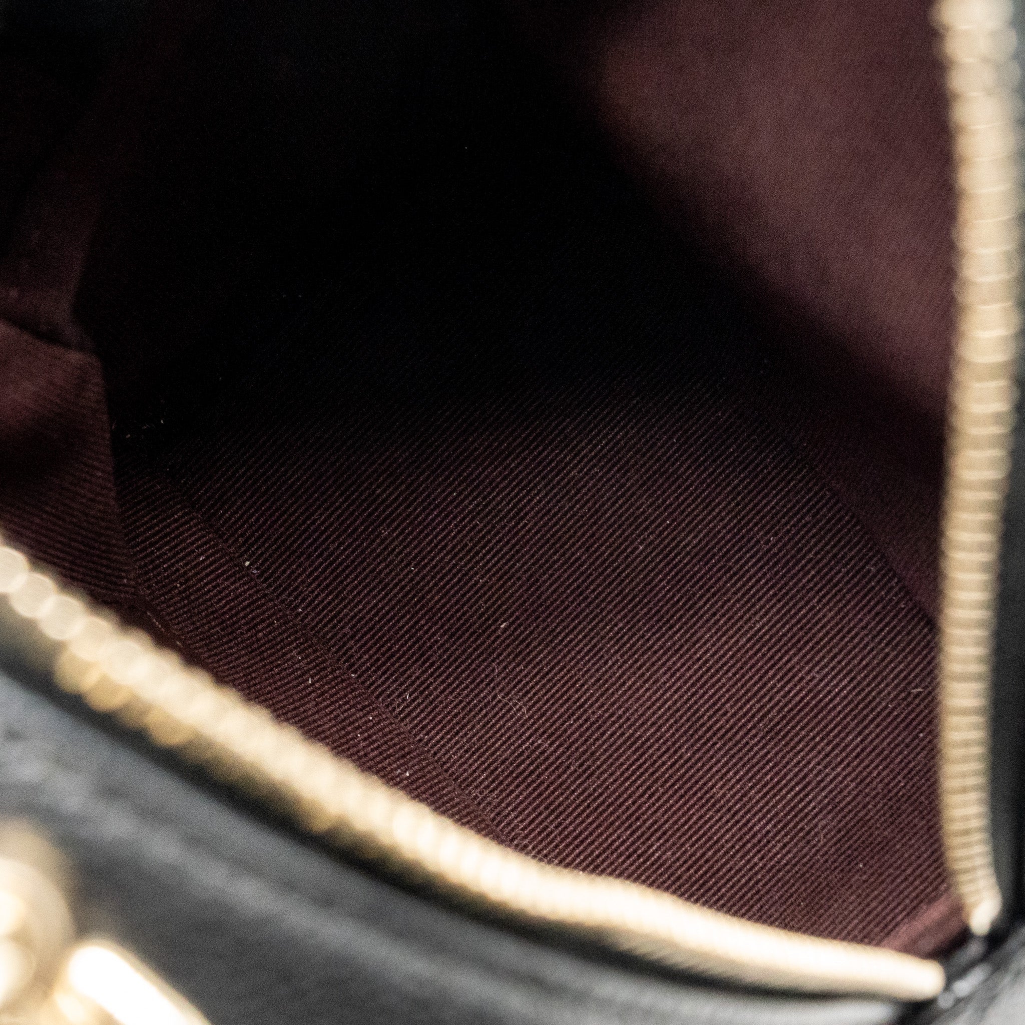 MINI BACKPACK / CROSSBODY BAG CAVIAR BLACK LGHW (MICROCHIP)