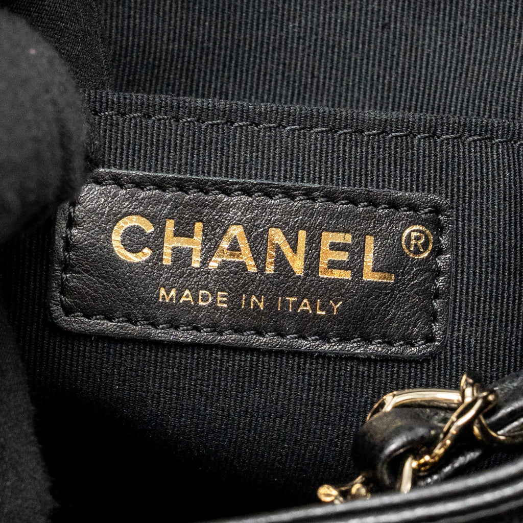 TRIPLE POCKET BACKPACK CAVIAR BLACK LGHW (MICROCHIP)