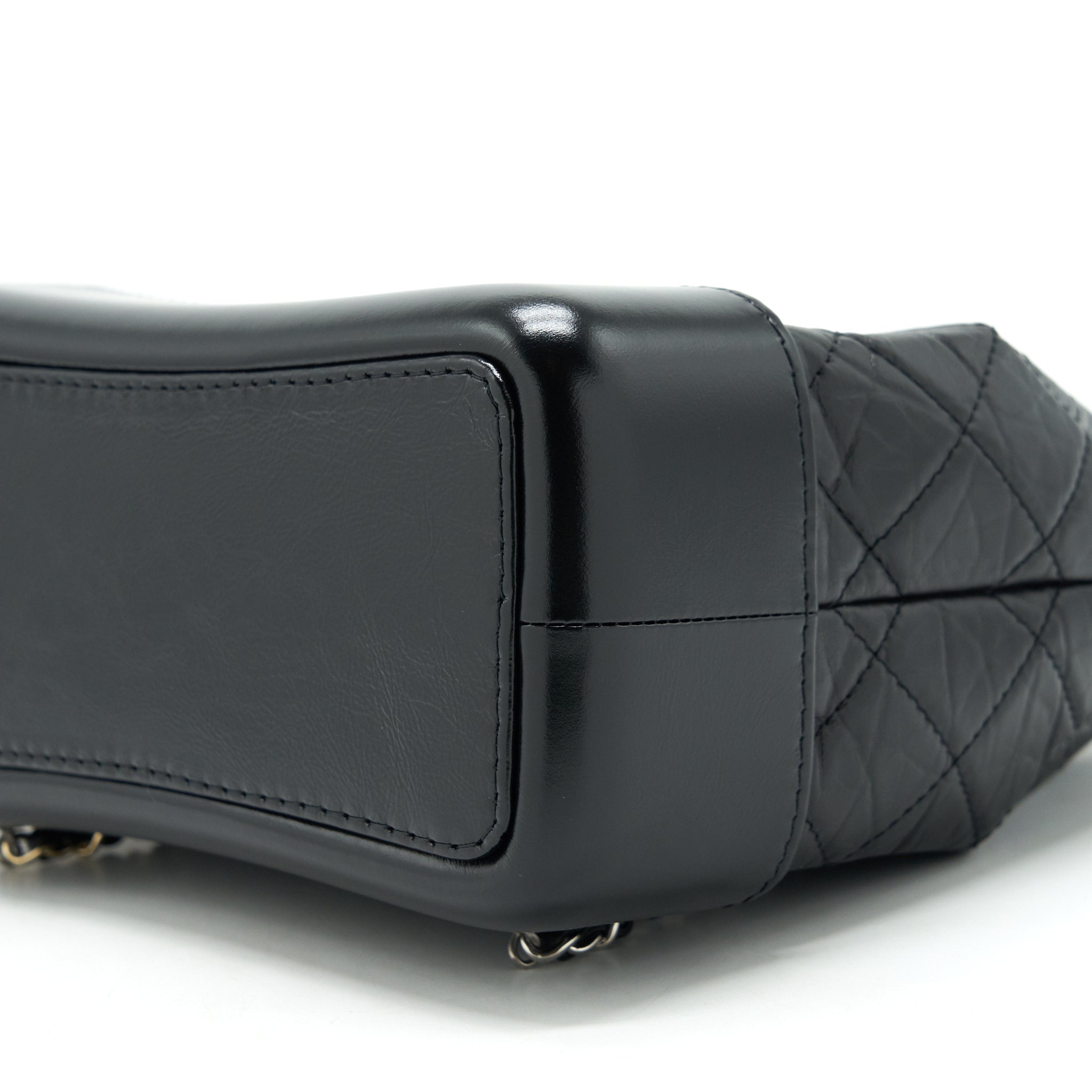 SMALL GABRIELLE BACKPACK BLACK RUTHENIUM SHW(MICROCHIP)