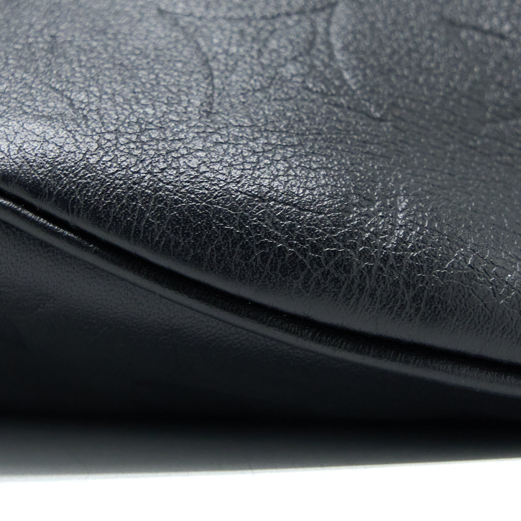 DISCOVERY BUMBAG PM MONOGRAM SHADOW CALFSKIN BLACK/BLACK HARDWARE