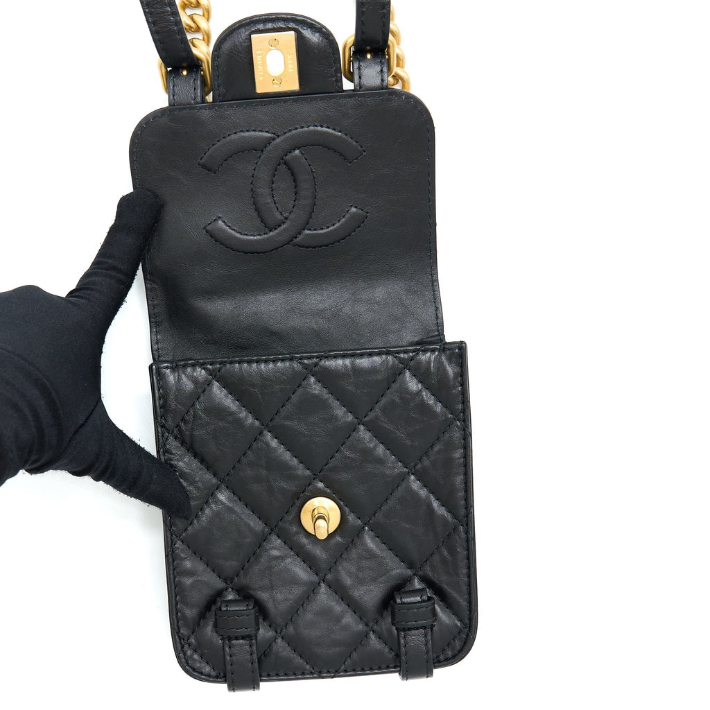 SEASONAL MESSENGER MINI FLAP BAG AGED CALFSKIN GHW (MICROCHIP)