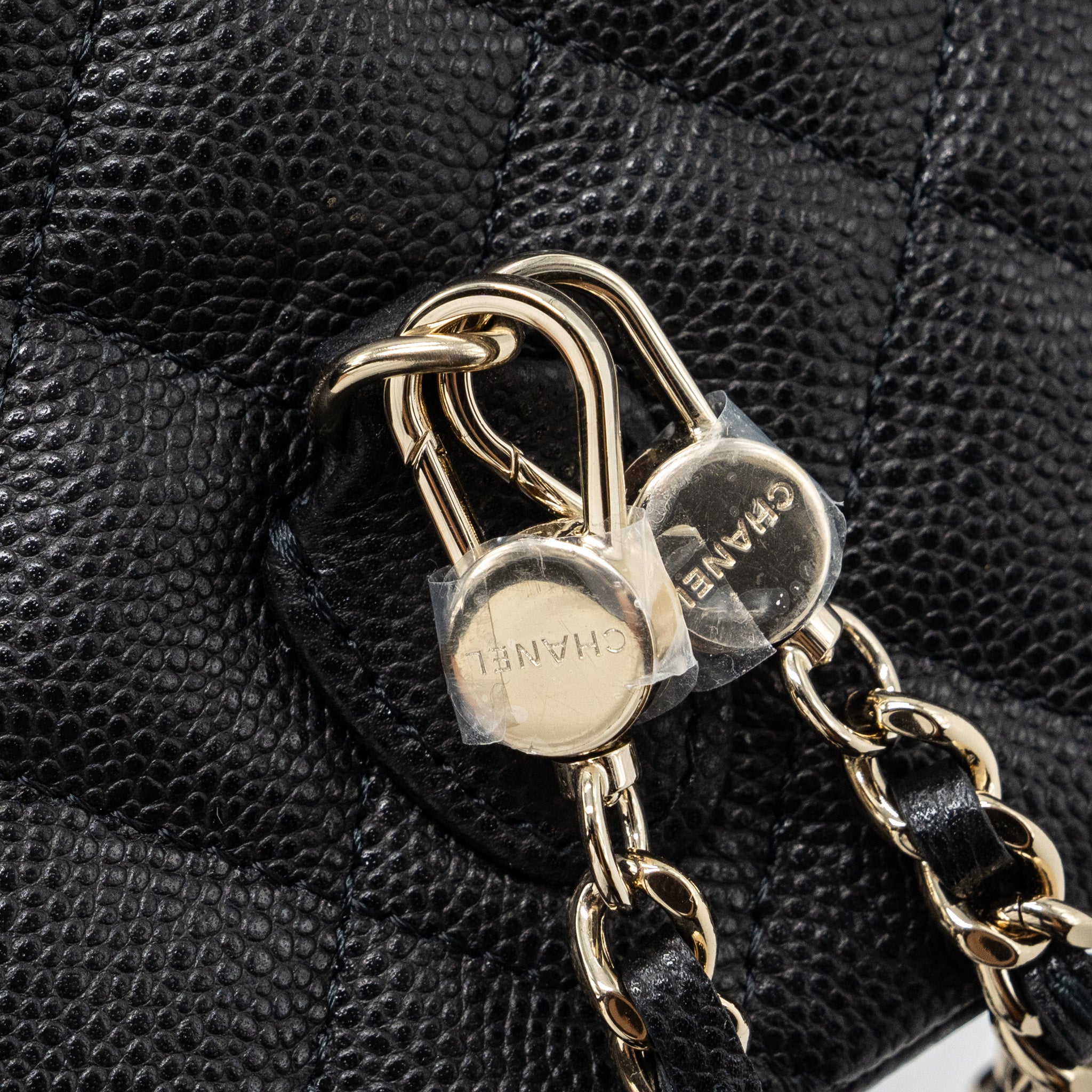 24C MINI BACKPACK / CROSSBODY BAG CAVIAR BLACK LGHW (MICROCHIP)