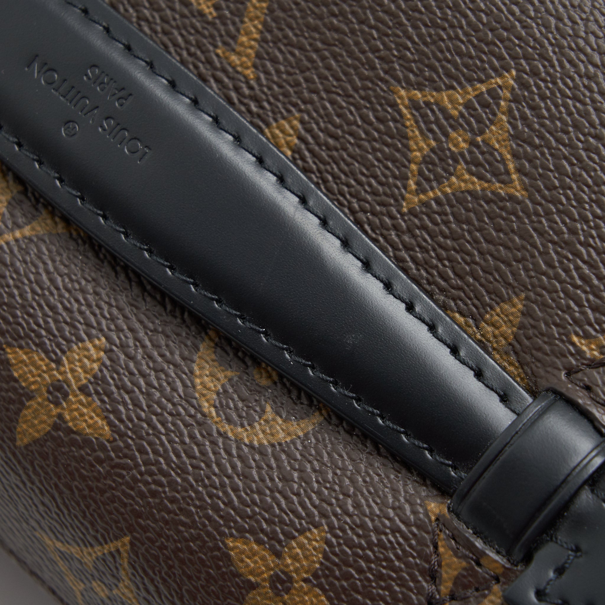 MY LV WORLD TOUR BUMBAG MONOGRAM CANVAS/ BLACK