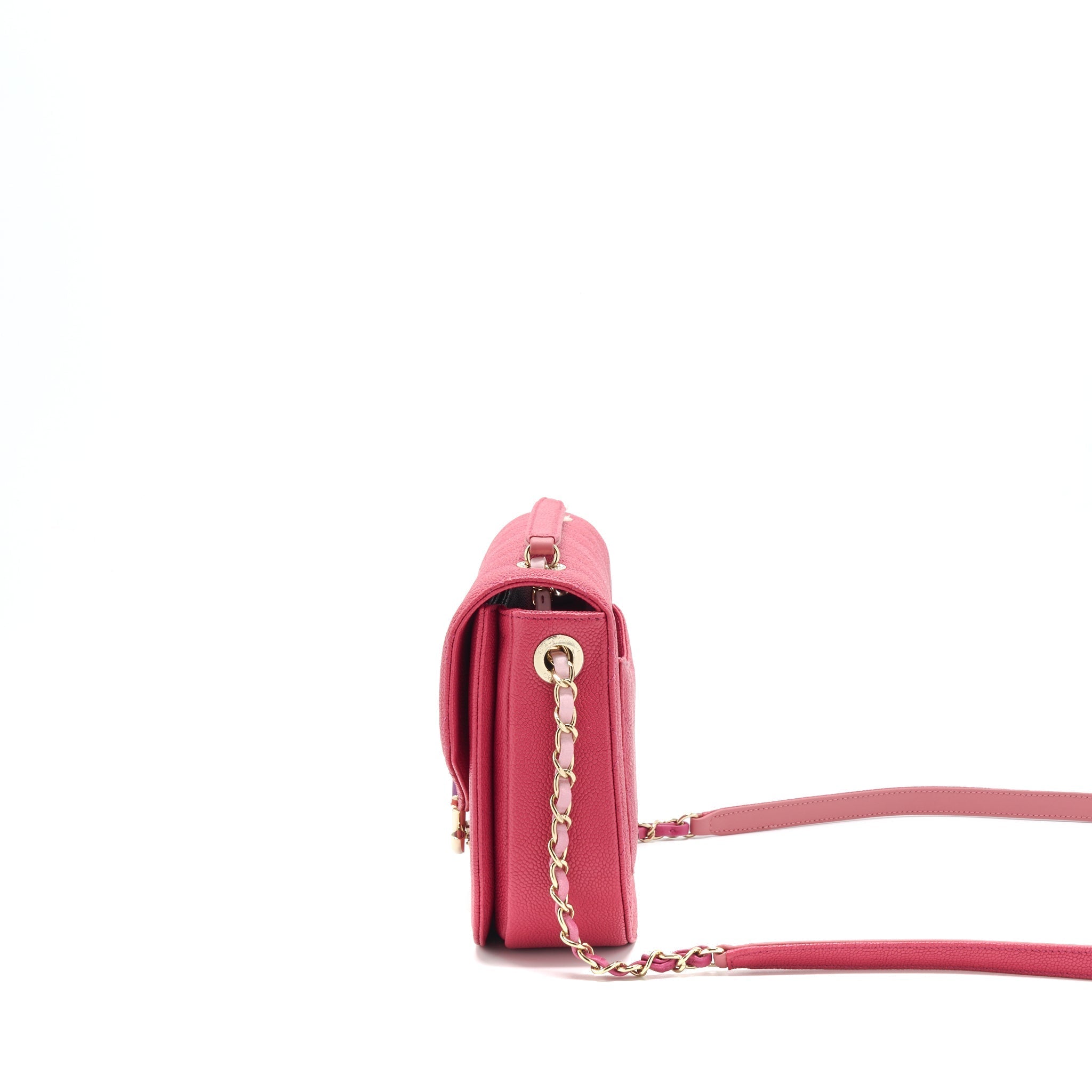 MESSENGER CROSSBODY BAG CAVIAR RED GHW