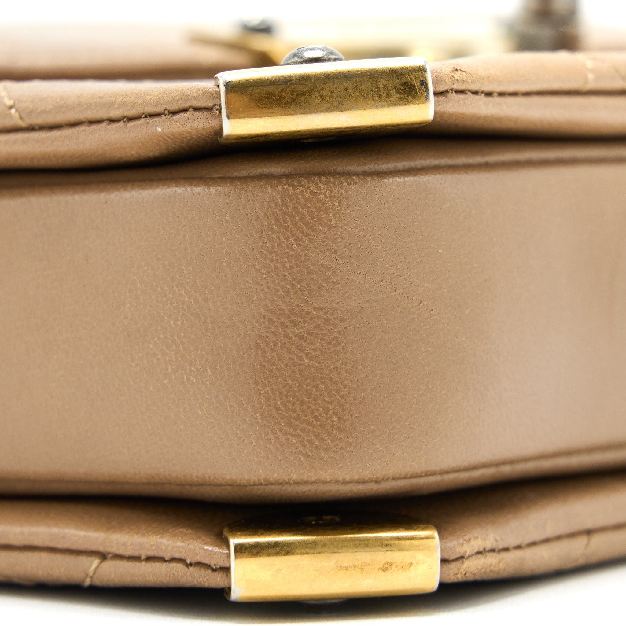 MESSENGER FLAP BAG LAMBSKIN BEIGE GHW