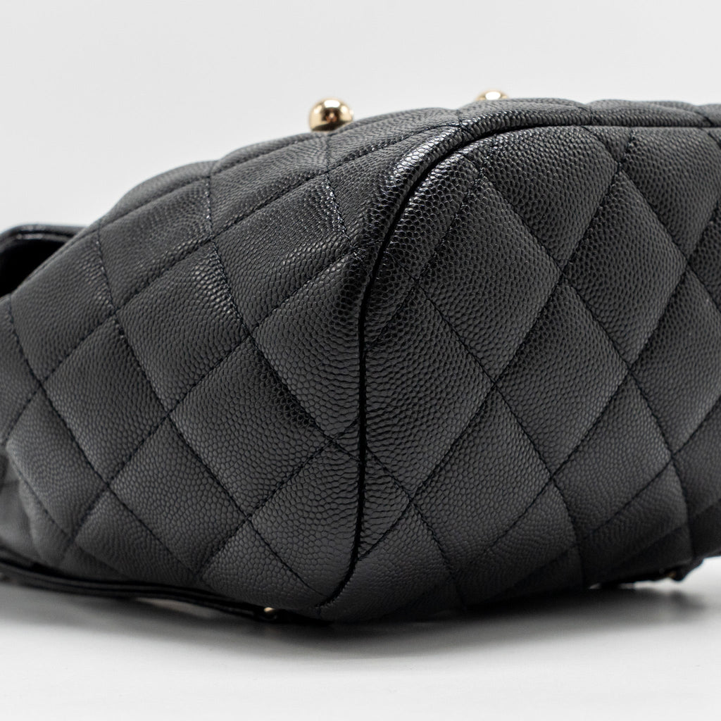 QUILTED MINI BACKPACK CAVIAR BLACK LGHW (MICROCHIP)