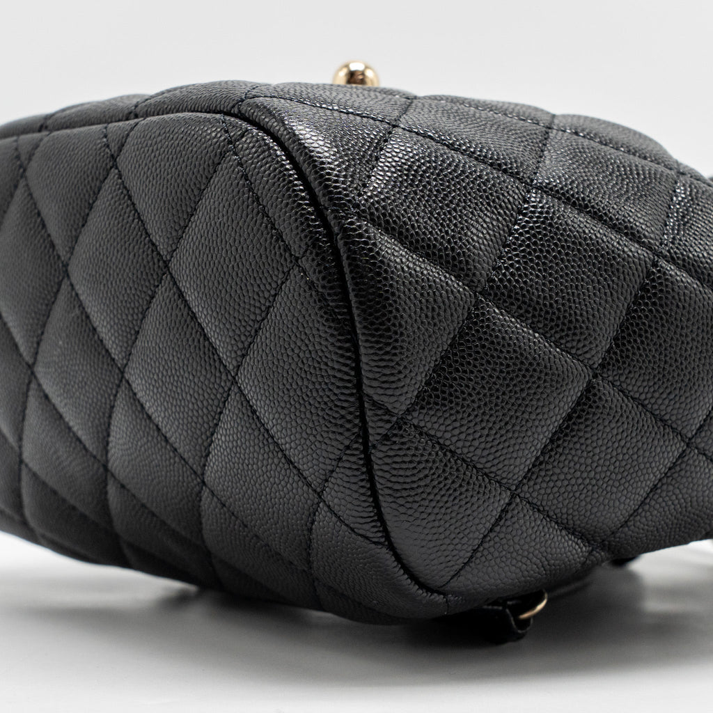 QUILTED MINI BACKPACK CAVIAR BLACK LGHW (MICROCHIP)