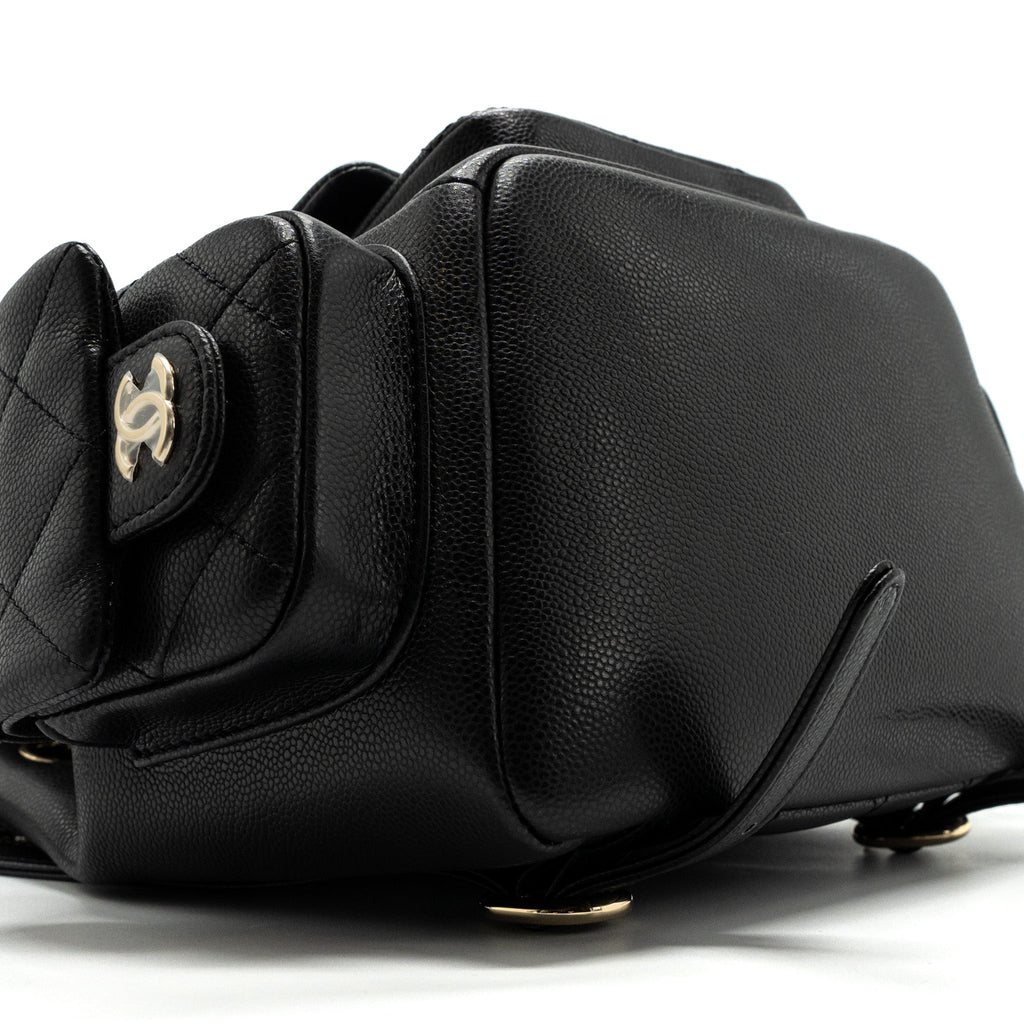 23K TRIPLE POCKET BACKPACK CAVIAR BLACK LGHW(MICROCHIP)