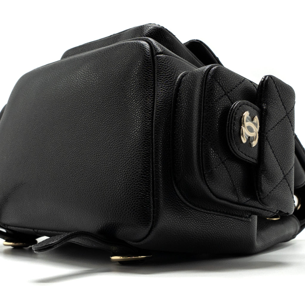 23K TRIPLE POCKET BACKPACK CAVIAR BLACK LGHW(MICROCHIP)