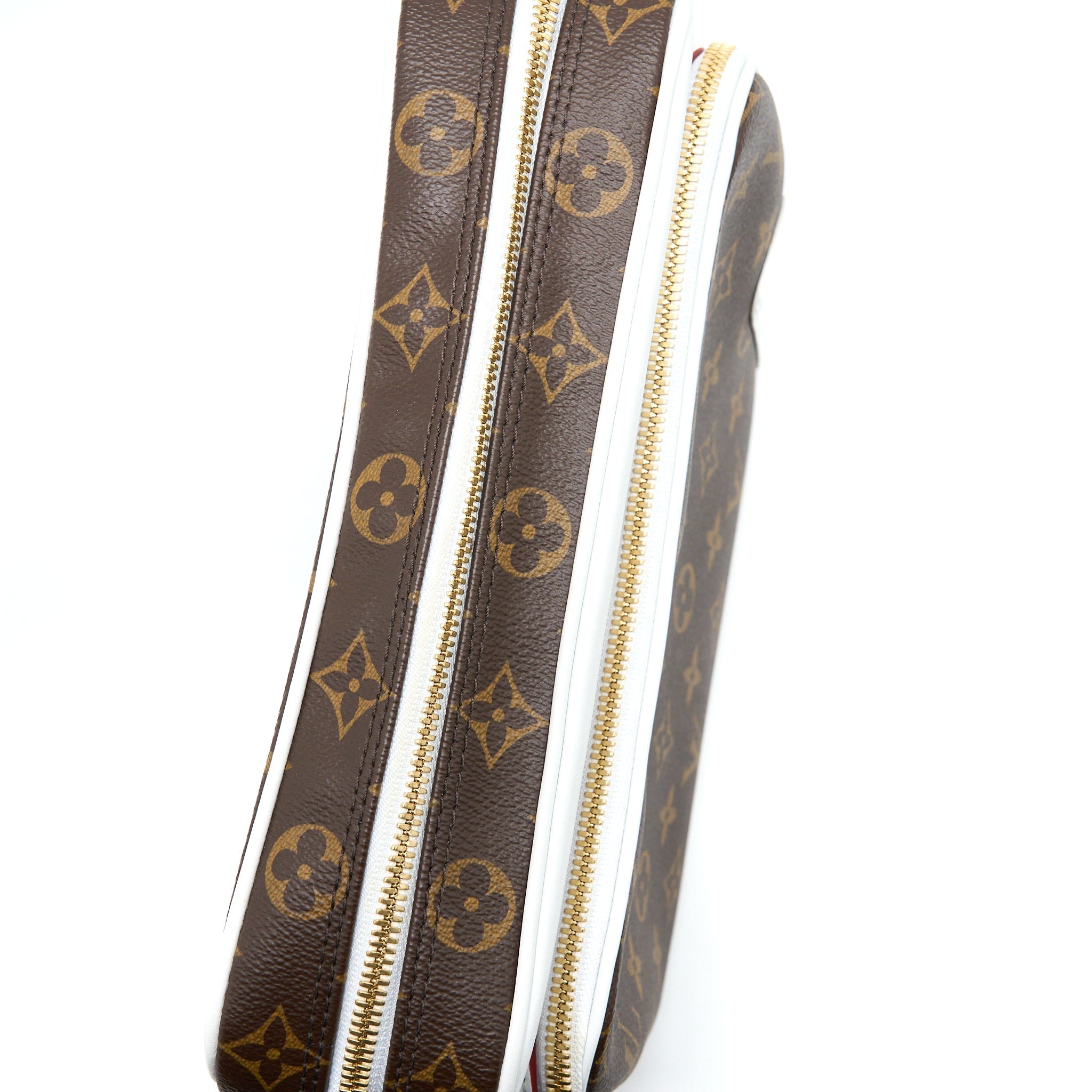 X NBA NIL MESSENGER MONOGRAM CANVAS GHW