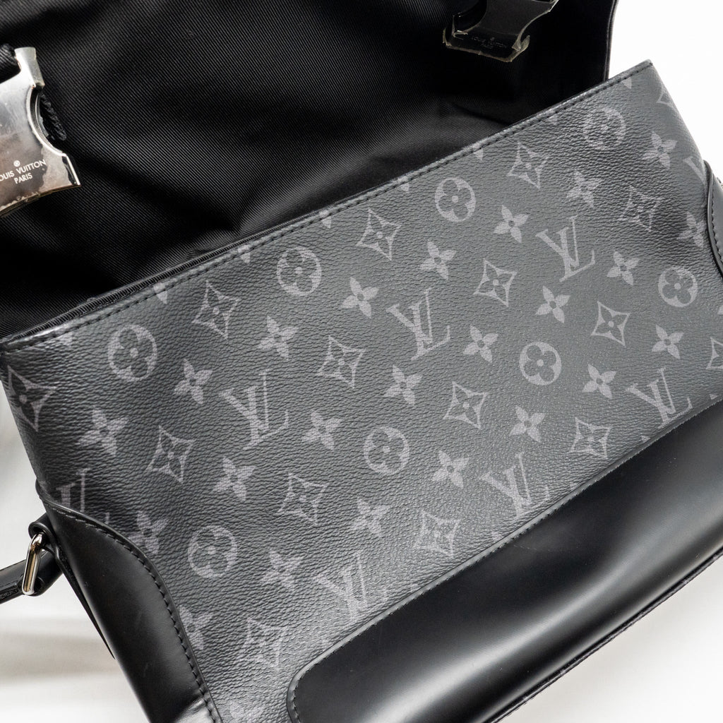 MESSENGER VOYAGER PM MONOGRAM CANVAS BLACK SHW
