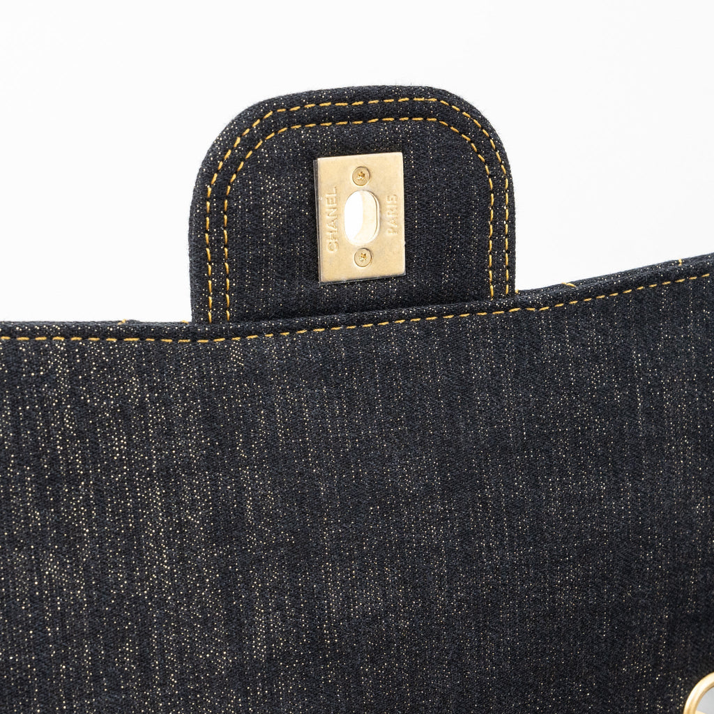 23S FLAP BACKPACK DENIM DARK BLUE BRUSHED GHW (MICROCHIP)