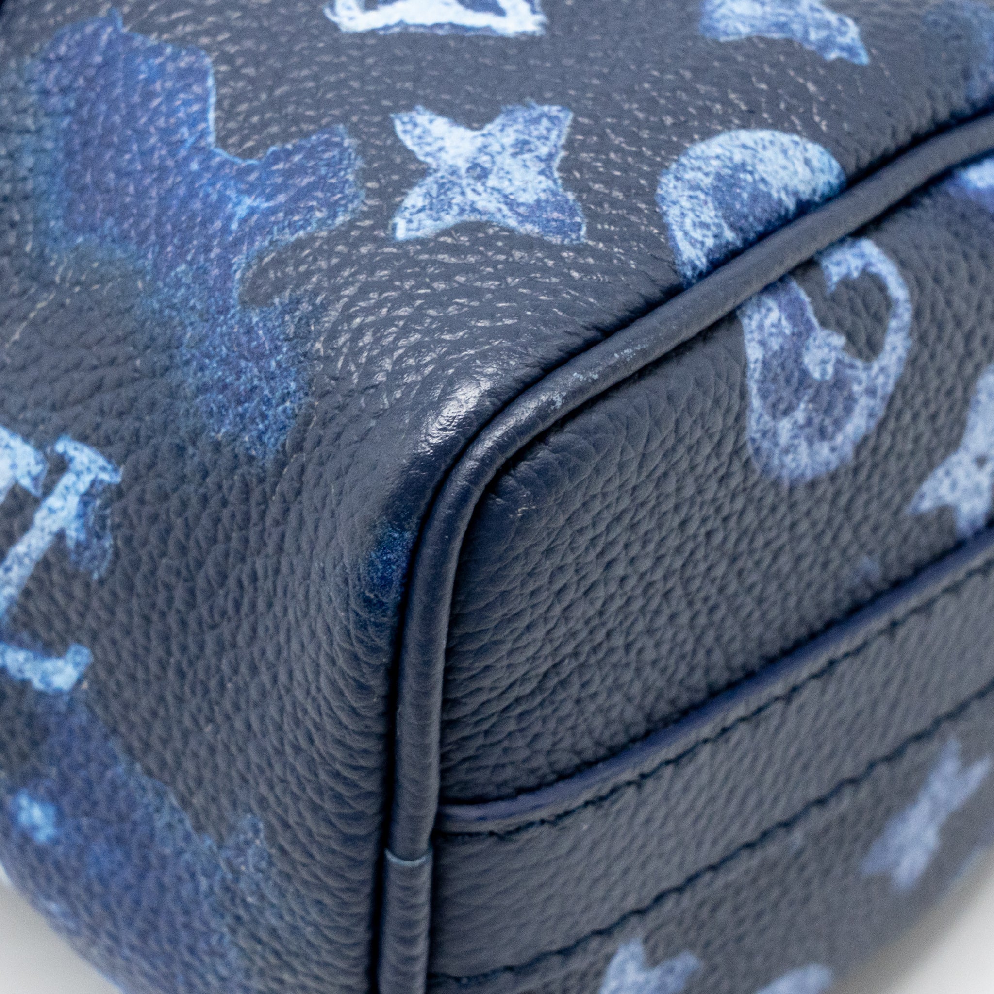 KEEPALL XS CALFSKIN WATERCOLOUR NAVY SHW
