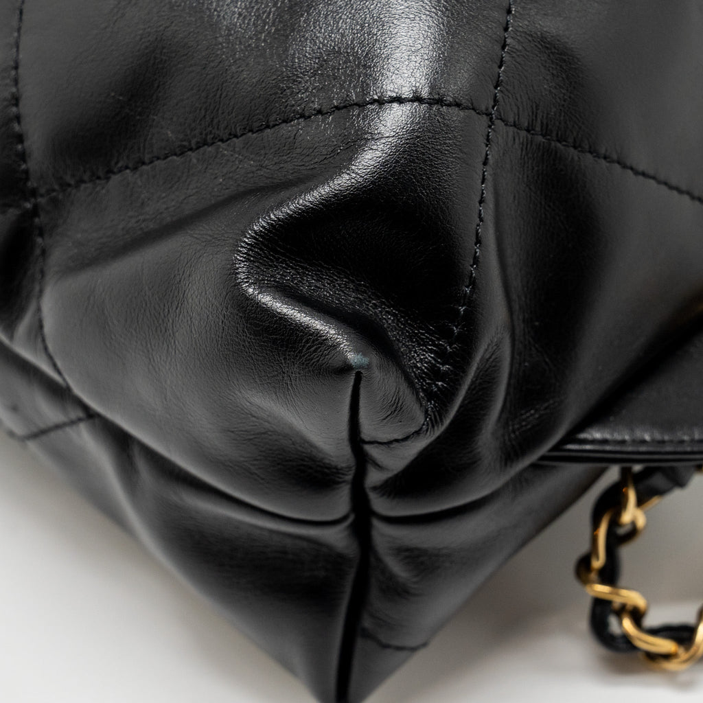LARGE 22 BACKPACK GOLD LETTER LOGO SHINY CALFSKIN BLACK GHW(MICROCHIP)