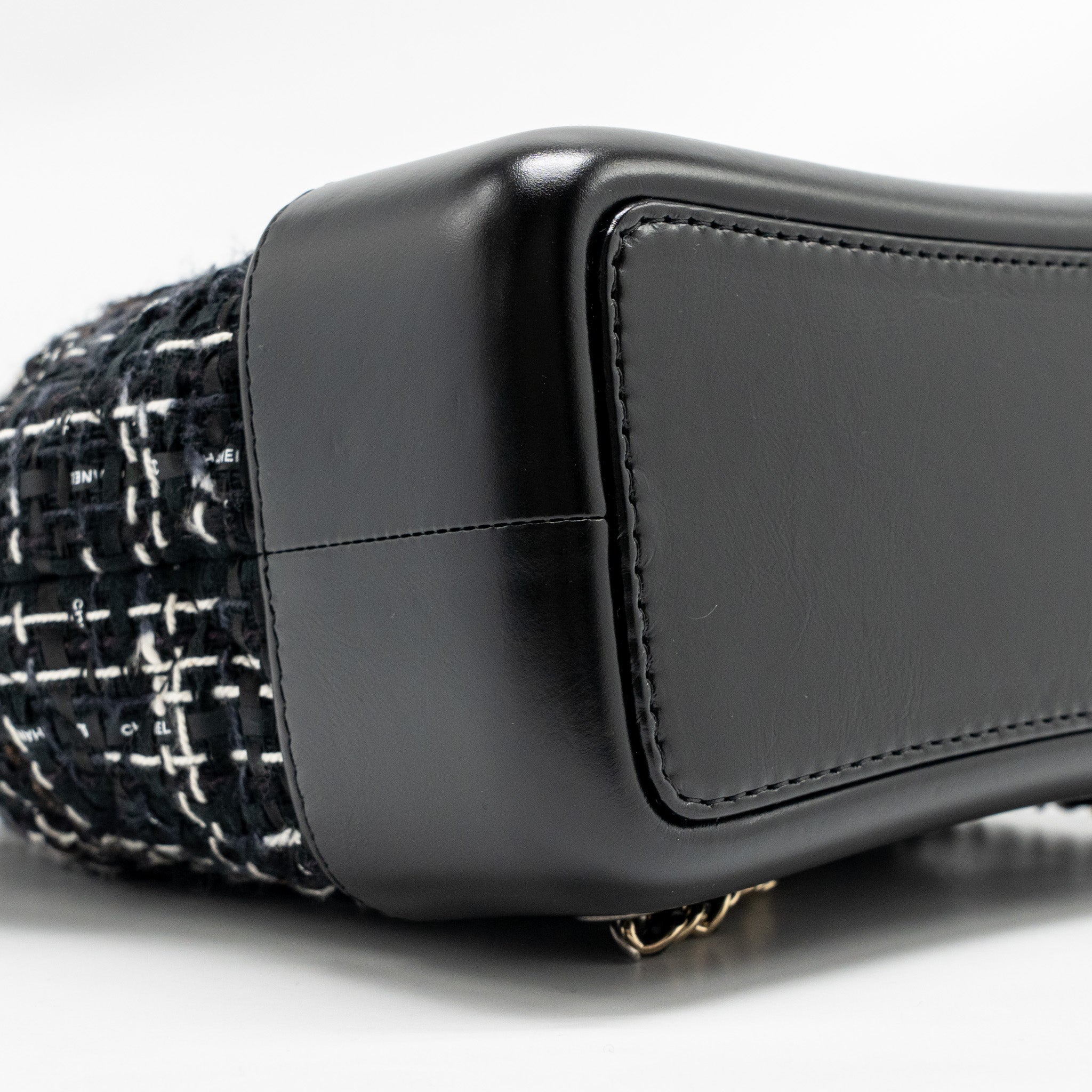 SMALL GABRIELLE TWEED BACKPACK BLACK/WHITE/BROWN MULTICOLOUR HARDWARE