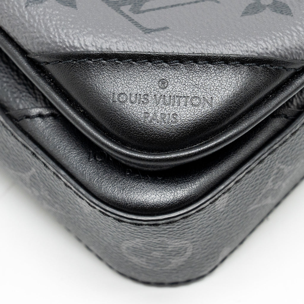 TRIO MESSANGER MONOGRAM ECLIPSE CANVAS BLACK/GREY WITH BLACK HARDWARE
