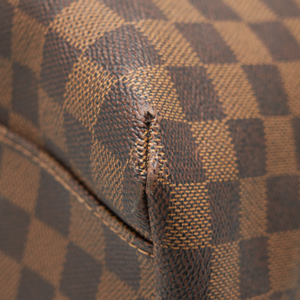 DAMIER EBENE LUGGAGE BAG