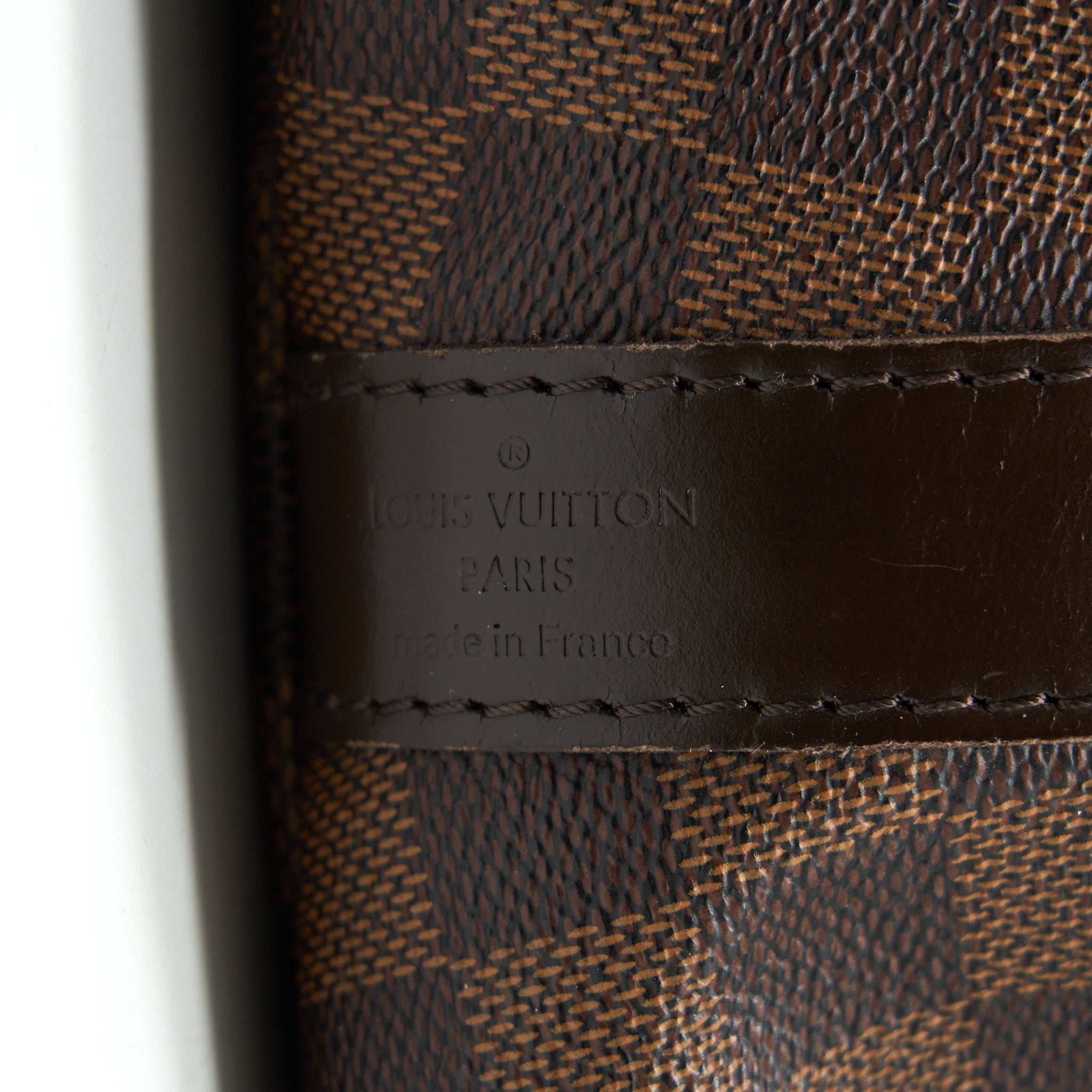 DAMIER EBENE LUGGAGE BAG