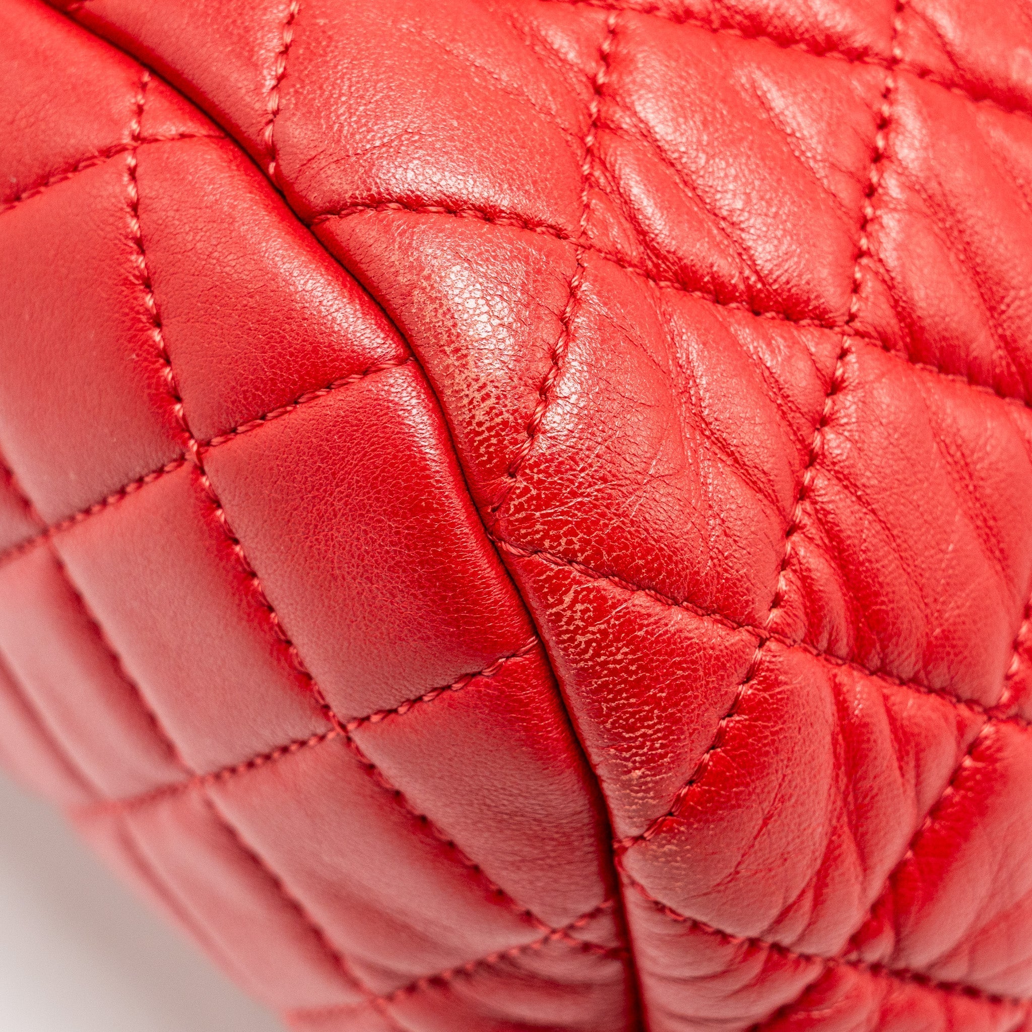 SMALL URBAN SPIRIT QUILTED BACKPACK LAMBSKIN RED LGHW
