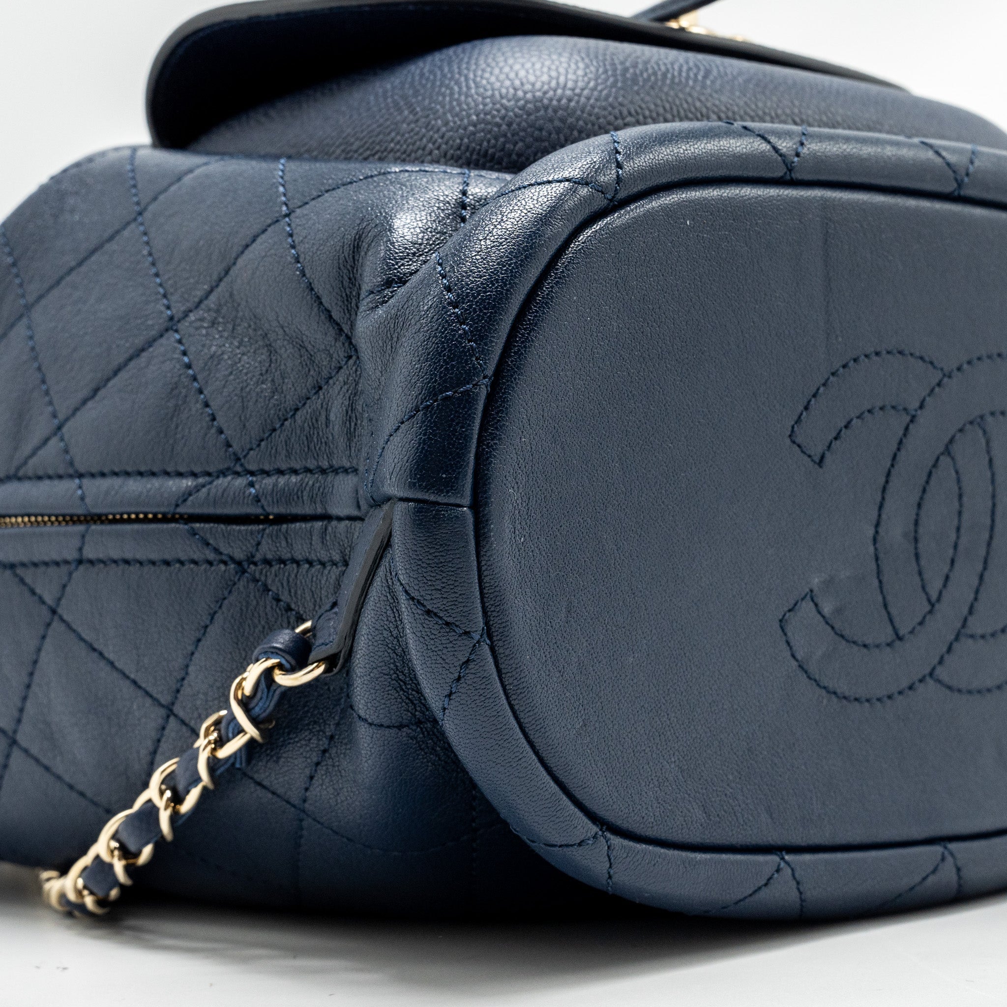 DRAWSTRING BACKPACK LAMBSKIN/GRAINED CALFSKIN DARK BLUE LGHW