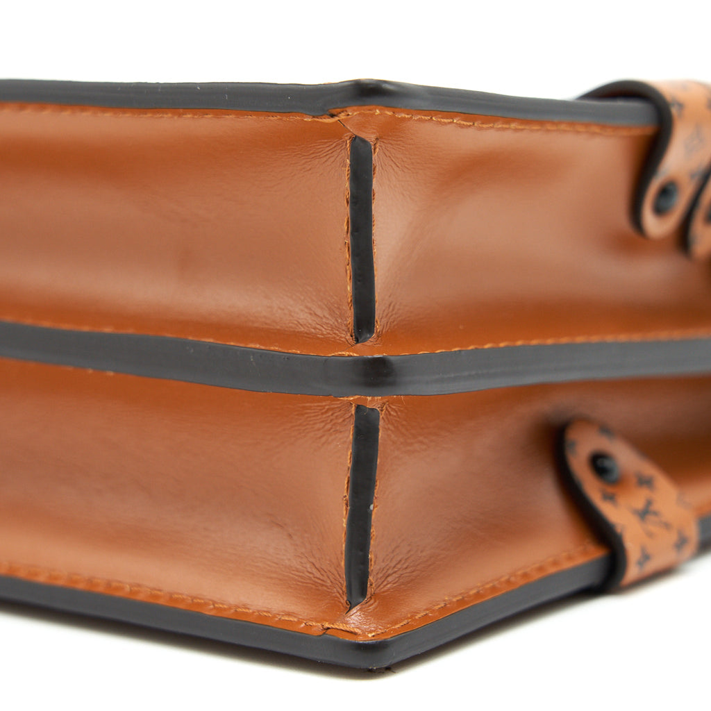 TRUNK CLUTCH MALLETAGE DENIM WITH MONOGRAM LEATHER
