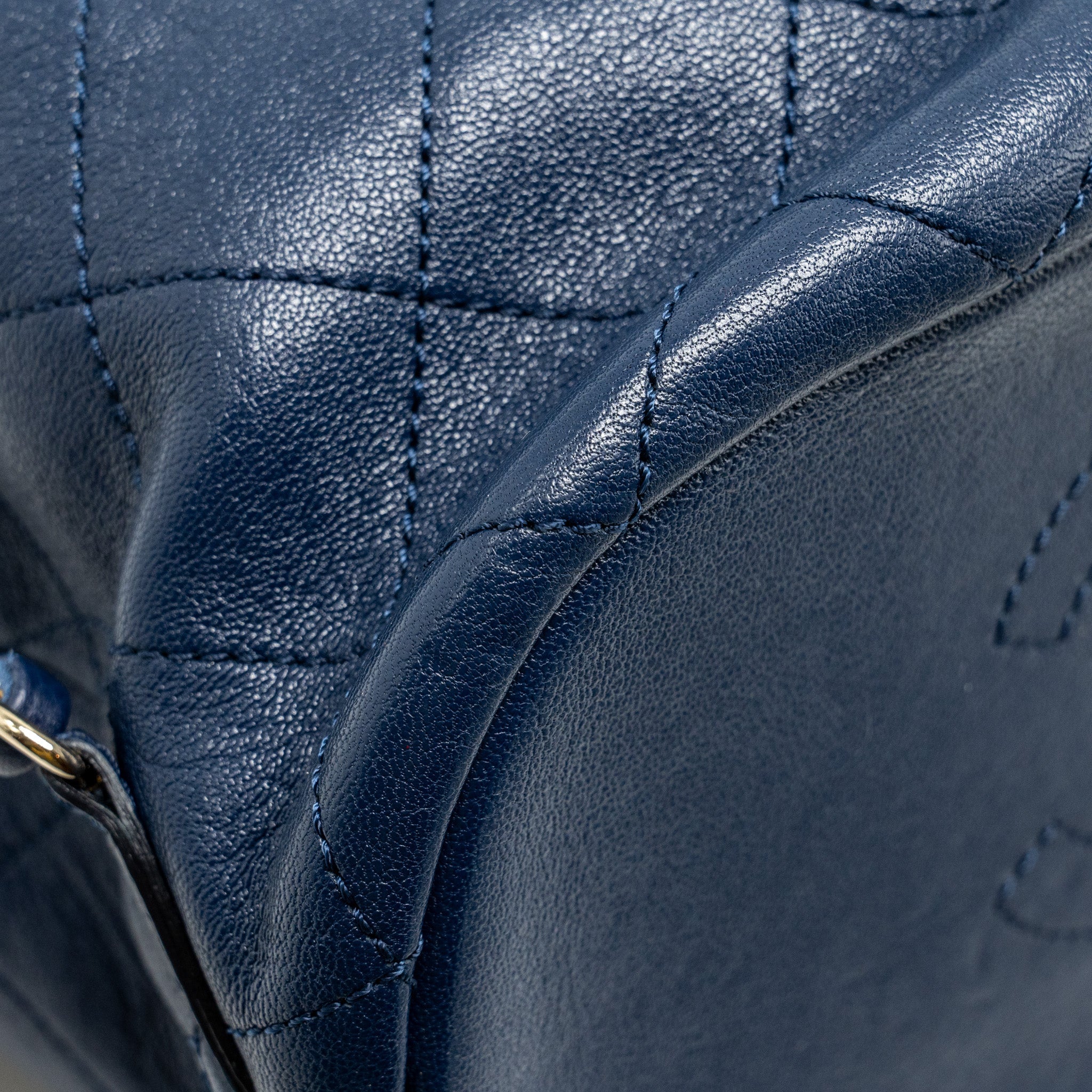 DRAWSTRING BACKPACK LAMBSKIN/GRAINED CALFSKIN DARK BLUE LGHW