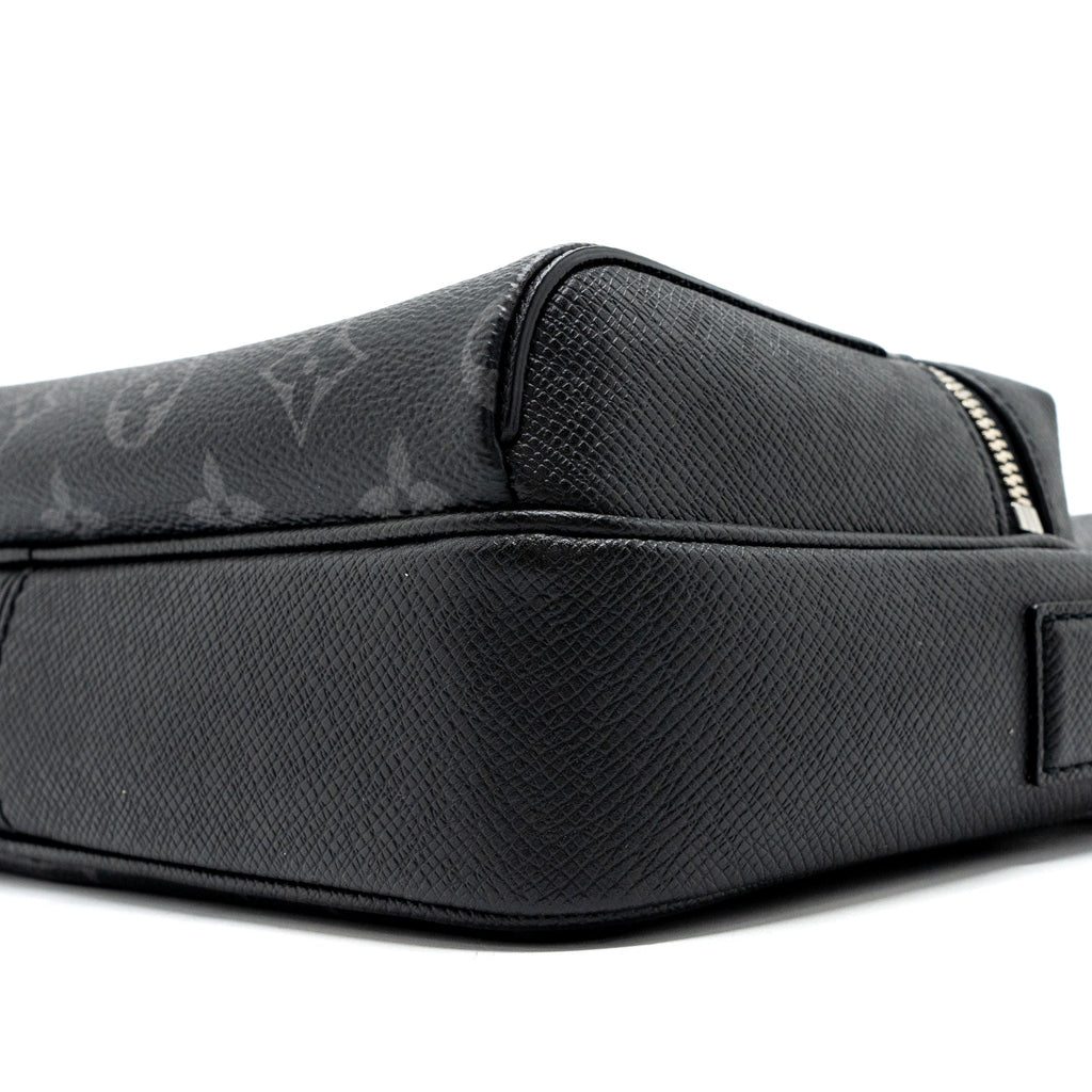 MESSENGER BAG MONOGRAM ECLIPSE SHW