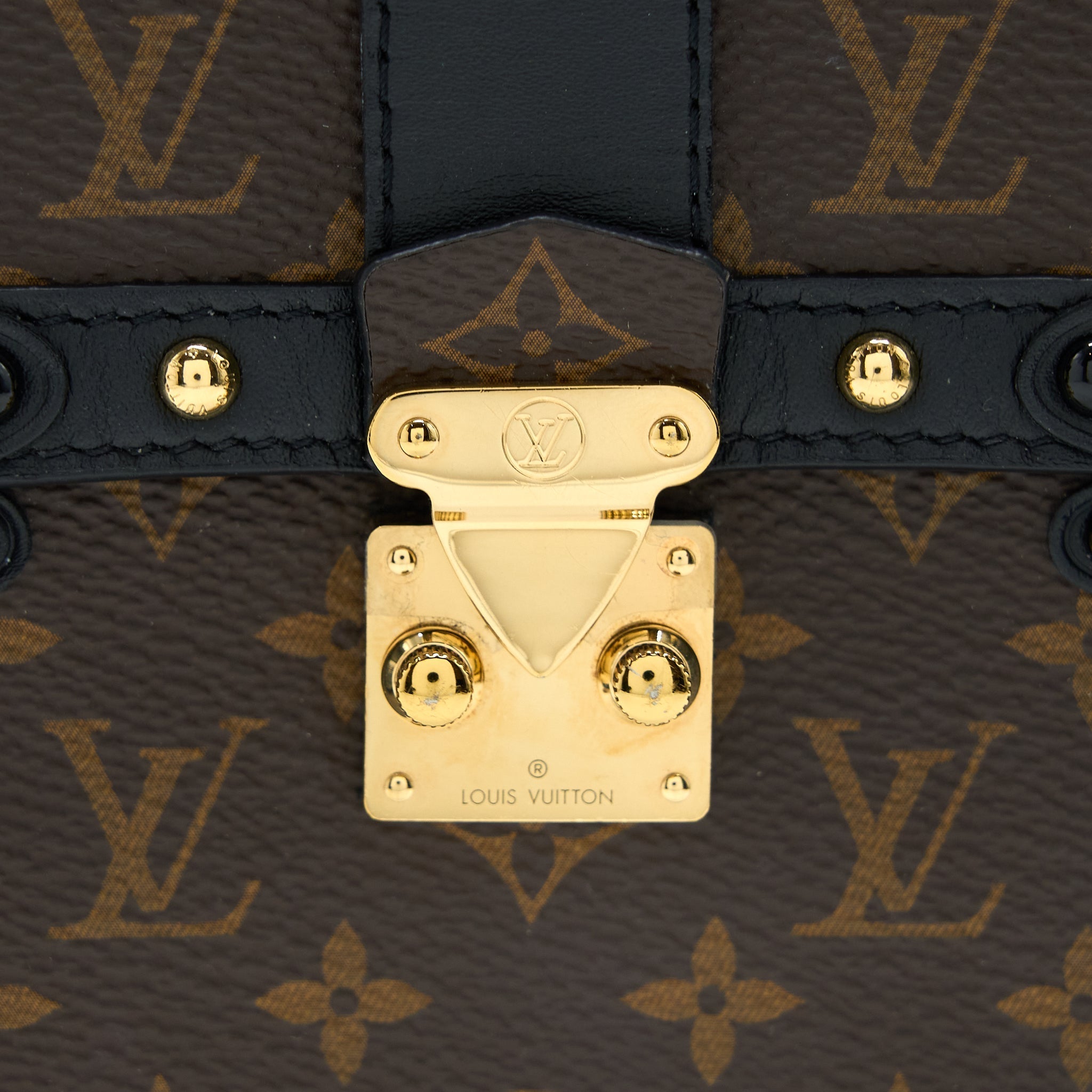 VERTICAL TRUNK POCHETTE WITH CHAIN MONOGRAM CANVAS GHW