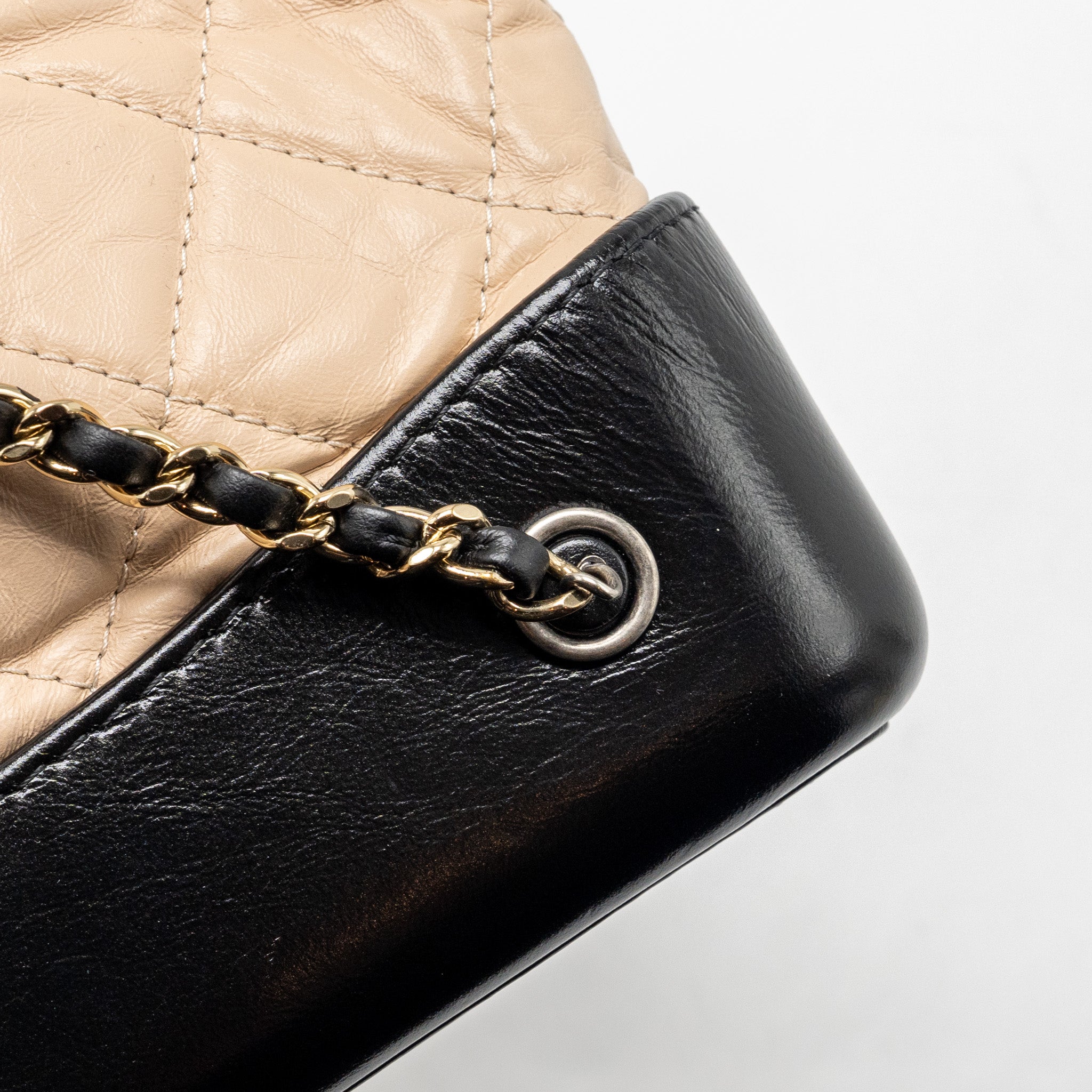 MEDIUM GABRIELLE BACKPACK AGED CALFSKIN BEIGE/BLACK MULTICOLOUR HARDWARE