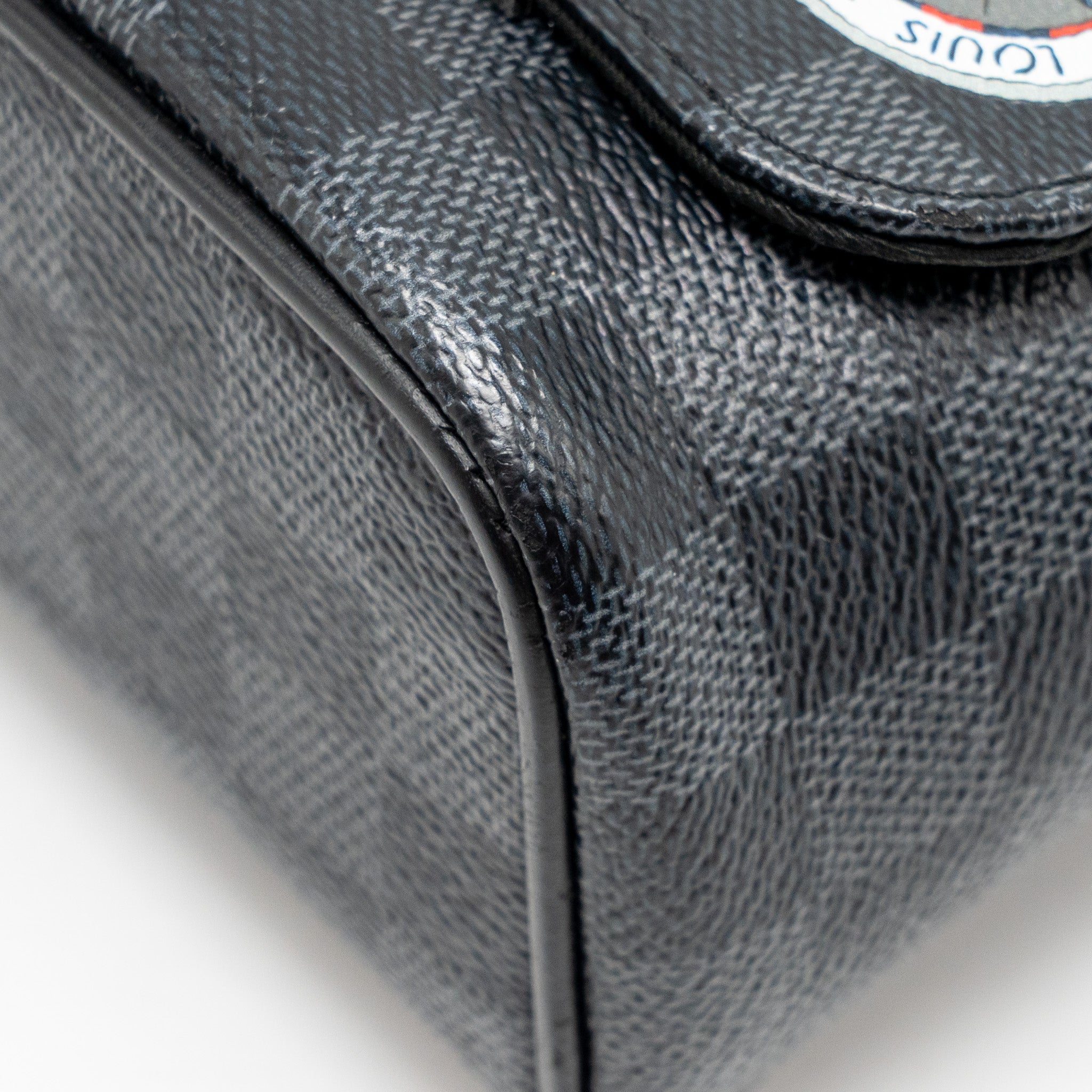WORLD MAP DISTRICT MESSENGER BAG DAMIER GRAPHITE CANVAS SHW