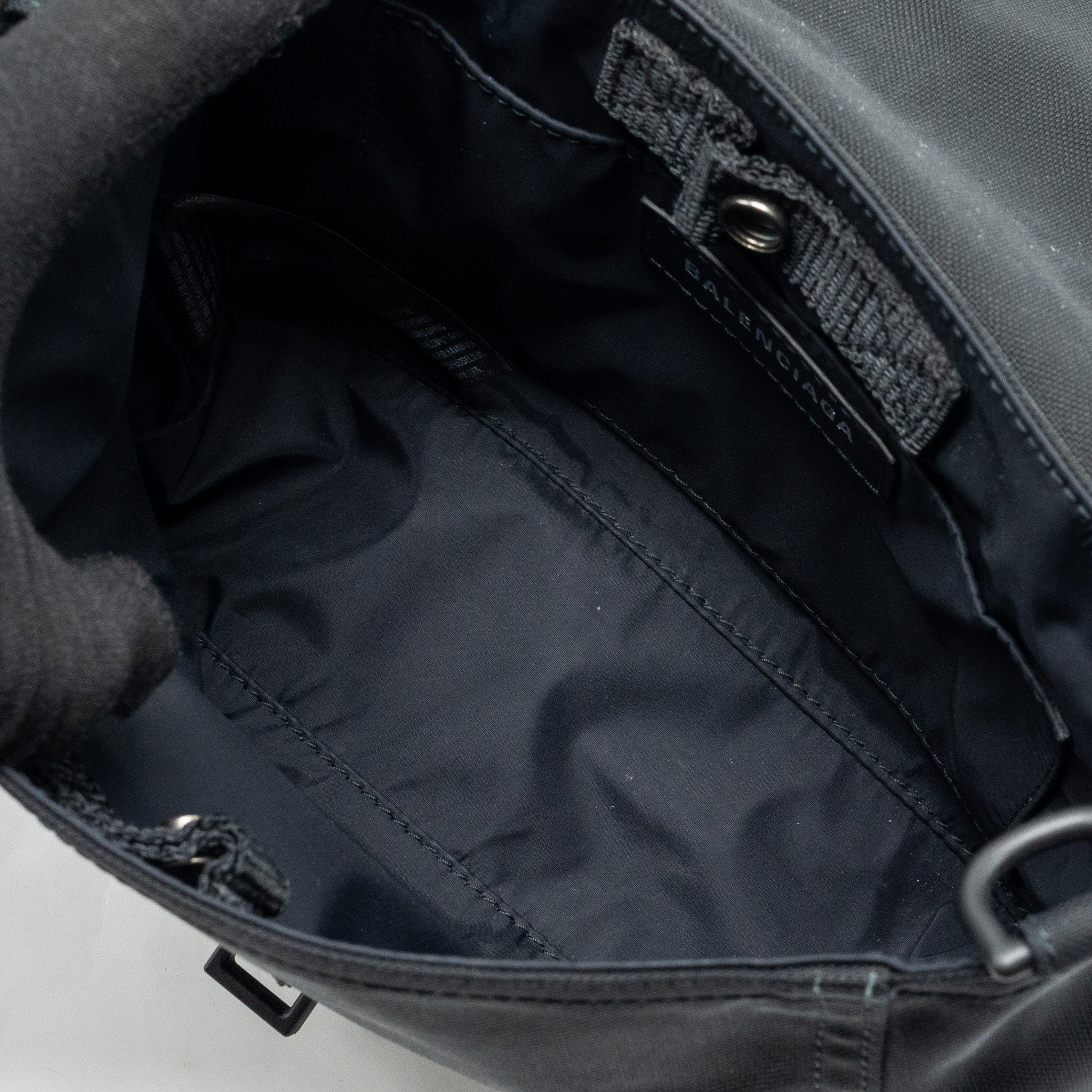 ARMY MESSENGER BAG BLACK RECYCLED NYLON BLACK/BLACK HARDWARE