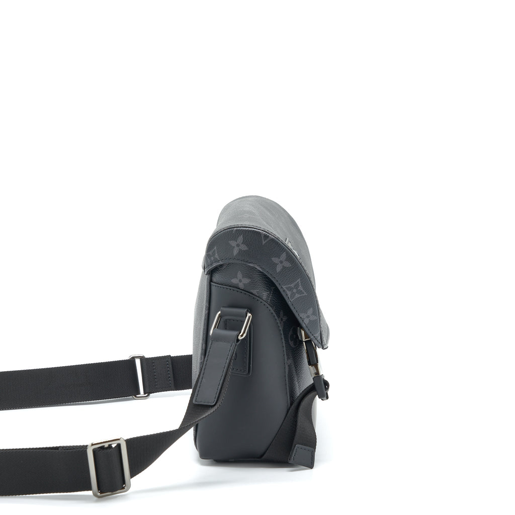 ECLIPSE VOYAGER MESSENGER BAG MONOGRAM CANVAS BLACK YEAR 2020