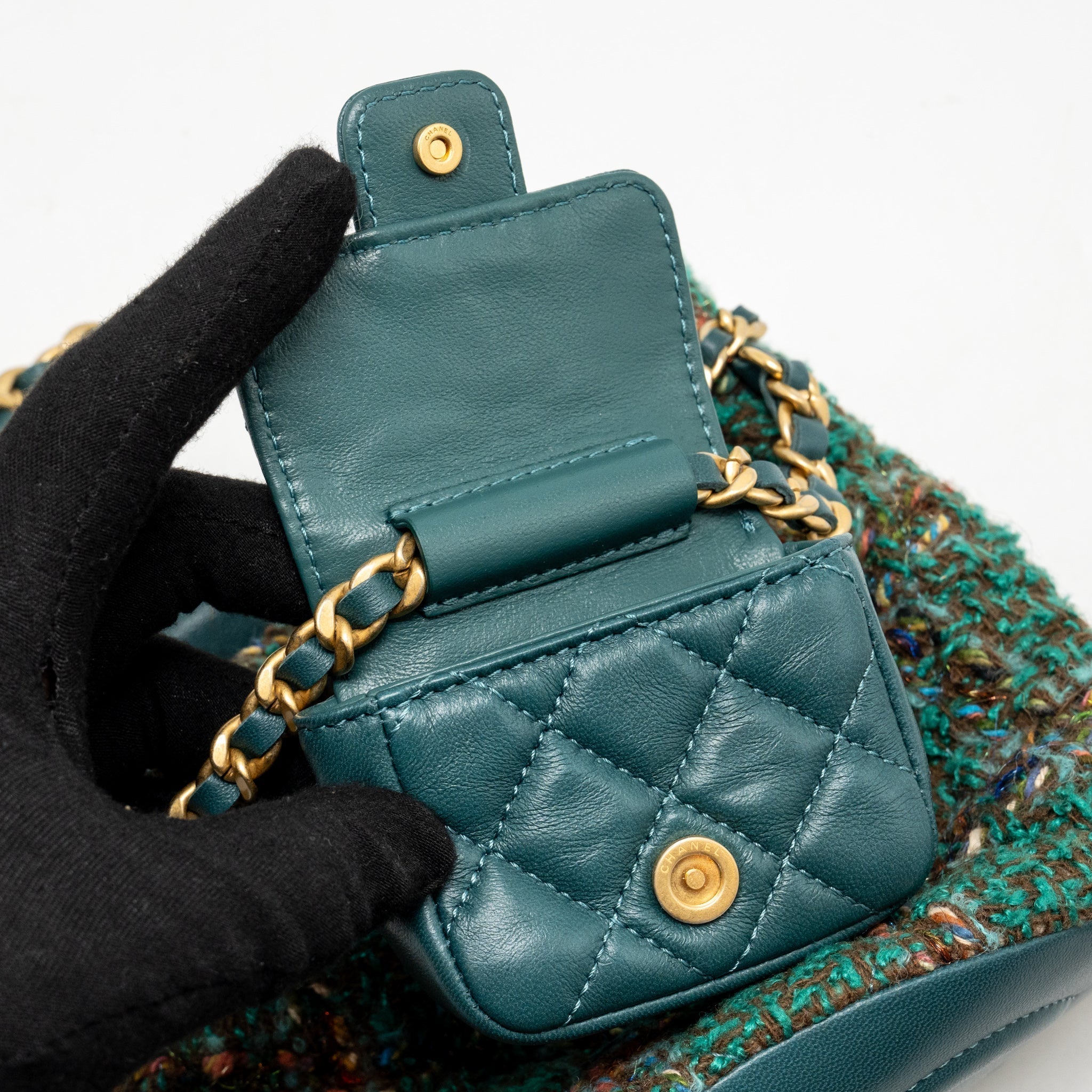 BUCKET BACKPACK WITH CASE TWEED/LAMBSKIN DARK GREEN/MULTICOLOUR GHW (MICROCHIP)