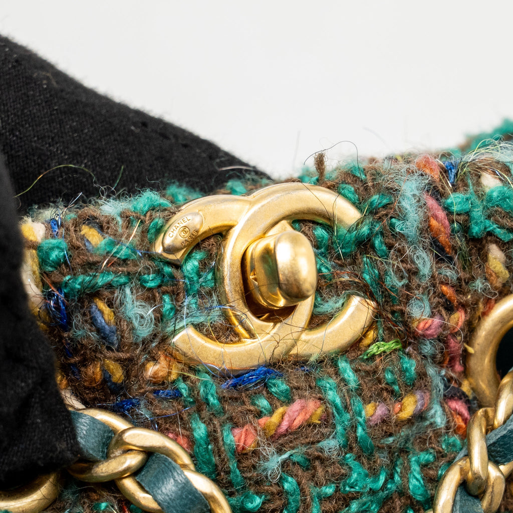 BUCKET BACKPACK WITH CASE TWEED/LAMBSKIN DARK GREEN/MULTICOLOUR GHW (MICROCHIP)