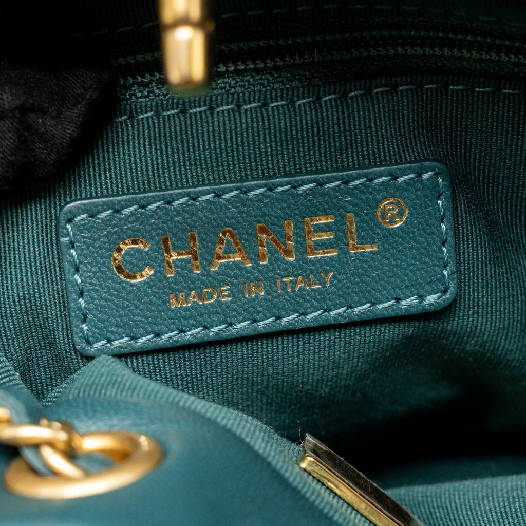 BUCKET BACKPACK WITH CASE TWEED/LAMBSKIN DARK GREEN/MULTICOLOUR GHW (MICROCHIP)