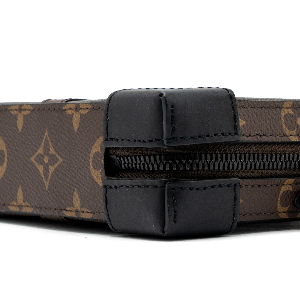 SOFT TRUNK WALLET TAIGA / MONOGRAM CANVAS KHAKI GREEN WITH BLACK HARDWARE