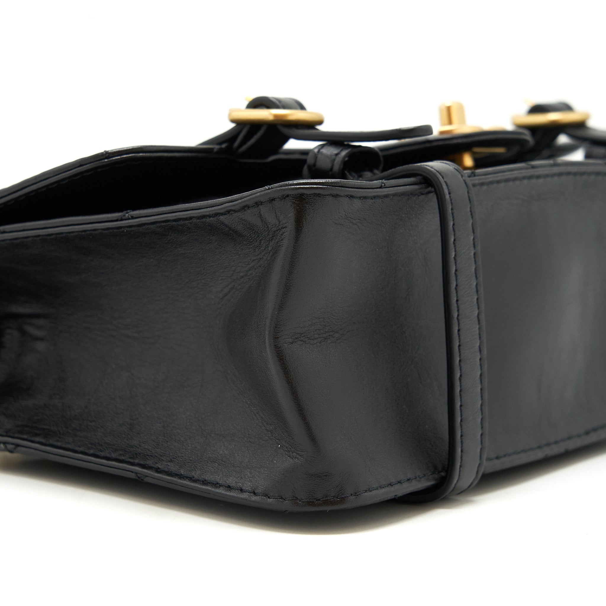 21B MESSENGER BAG CALFSKIN BLACK GHW