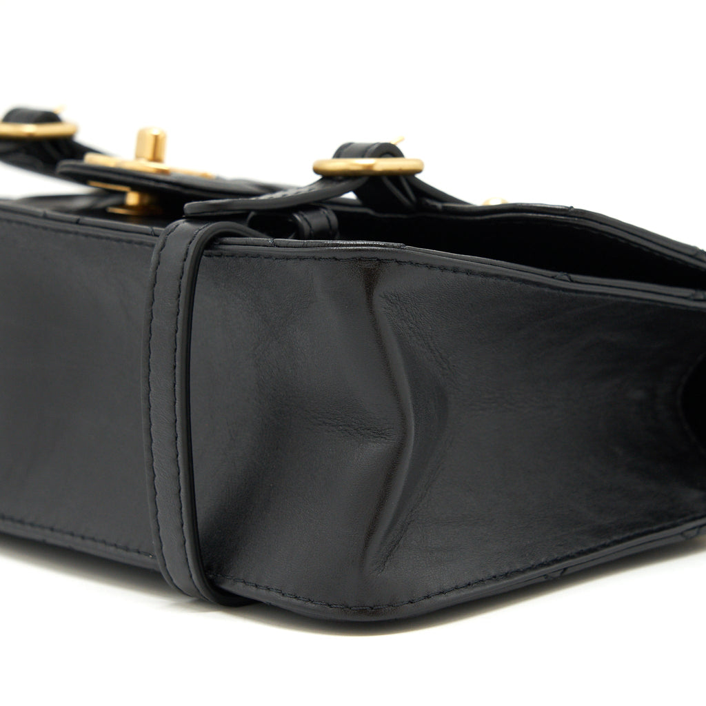 21B MESSENGER BAG CALFSKIN BLACK GHW