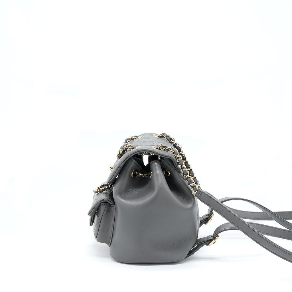 22A DUMA BACKPACK LAMBSKIN DARK GREY LGHW (MICROCHIP)