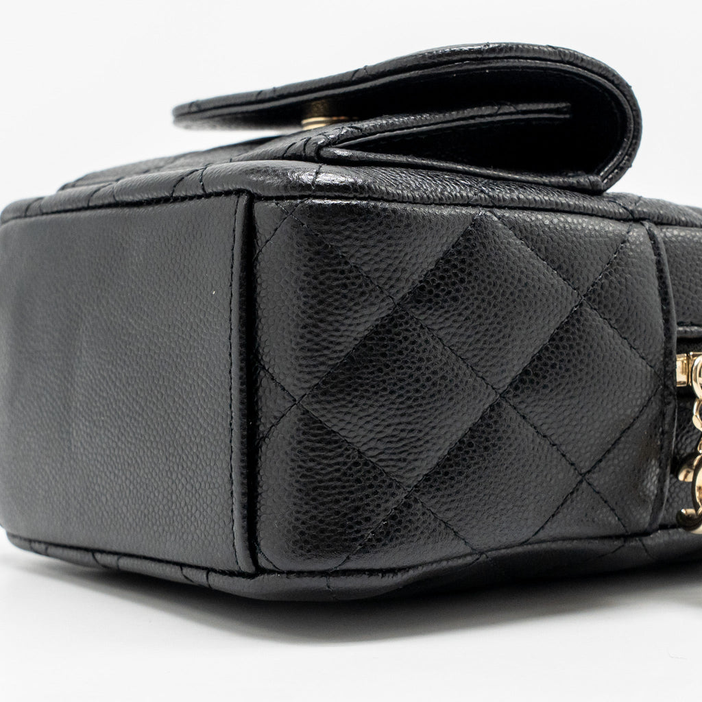 MINI BACKPACK / CROSSBODY BAG CAVIAR BLACK LGHW (MICROCHIP)