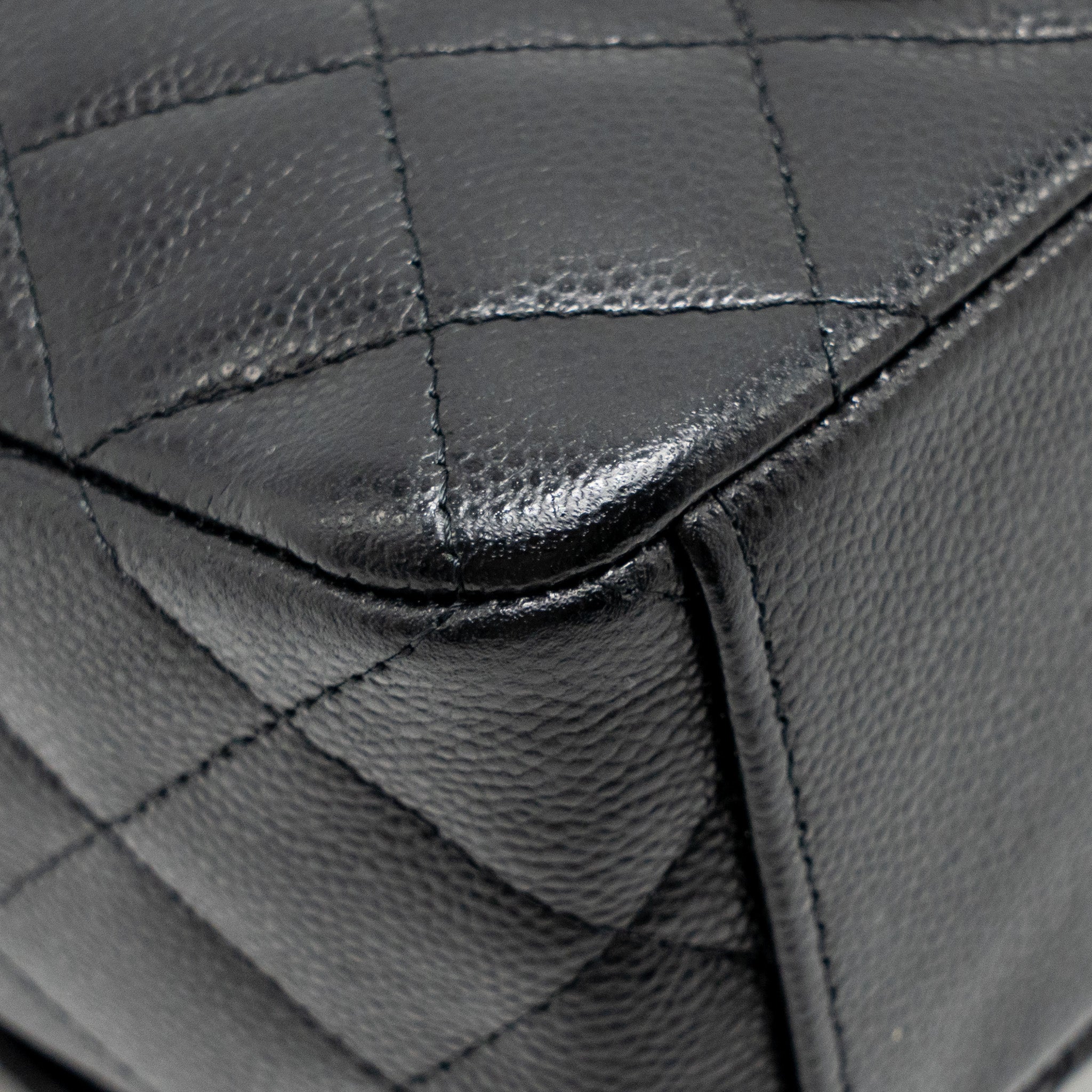 MINI BACKPACK / CROSSBODY BAG CAVIAR BLACK LGHW (MICROCHIP)