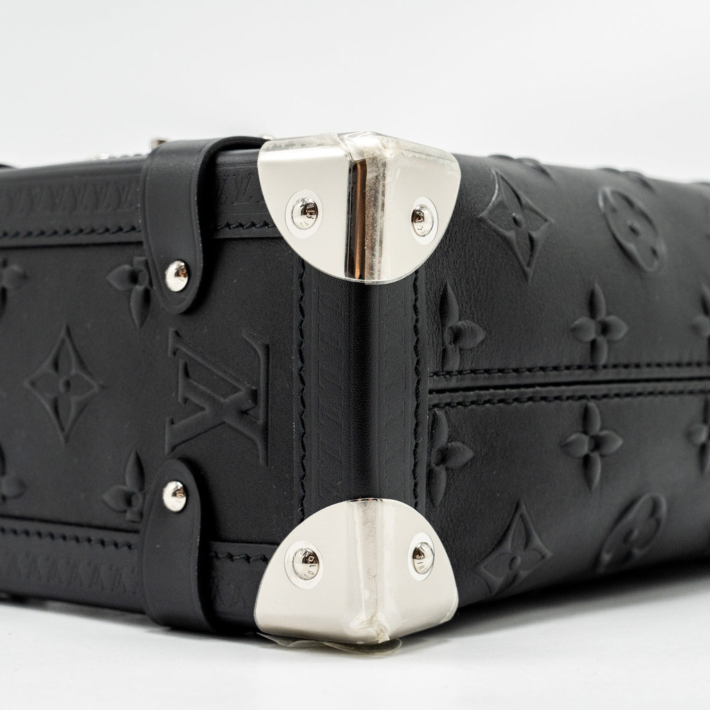 SIDE TRUNK MONOGRAM DEBOSSED CALFSKIN BLACK SHW