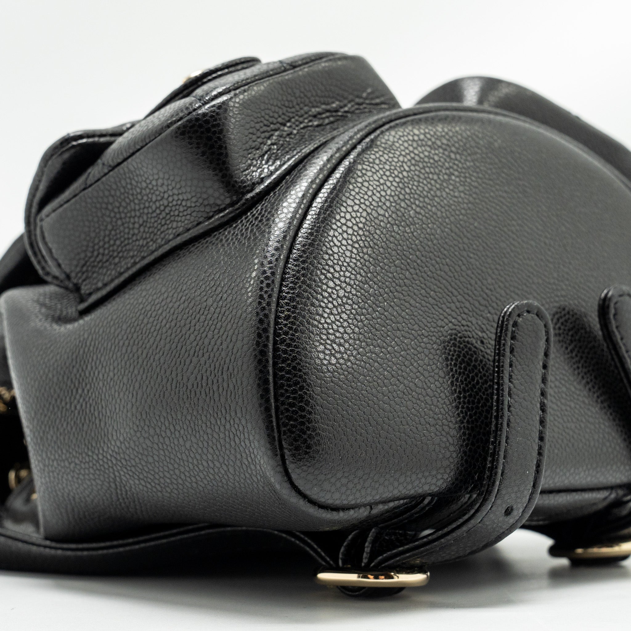 24A MINI DUMA BACKPACK GRAINED CALFSKIN BLACK LGHW (MICROCHIP)