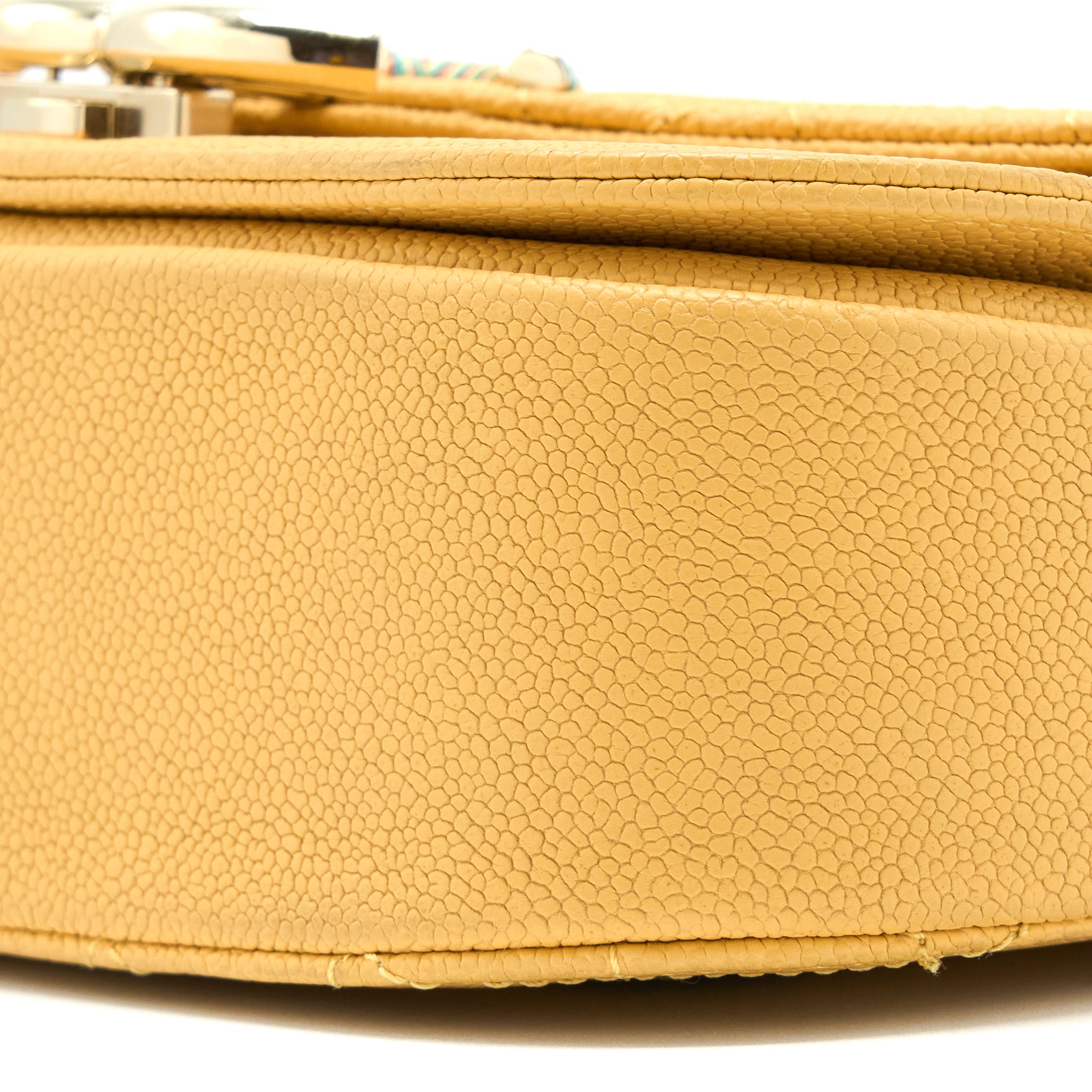 GIANT CC LOGO MESSENGER FLAP BAG CAVIAR YELLOW LGHW