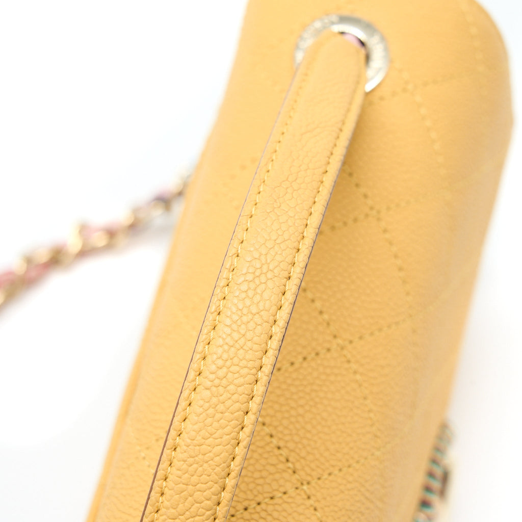 GIANT CC LOGO MESSENGER FLAP BAG CAVIAR YELLOW LGHW