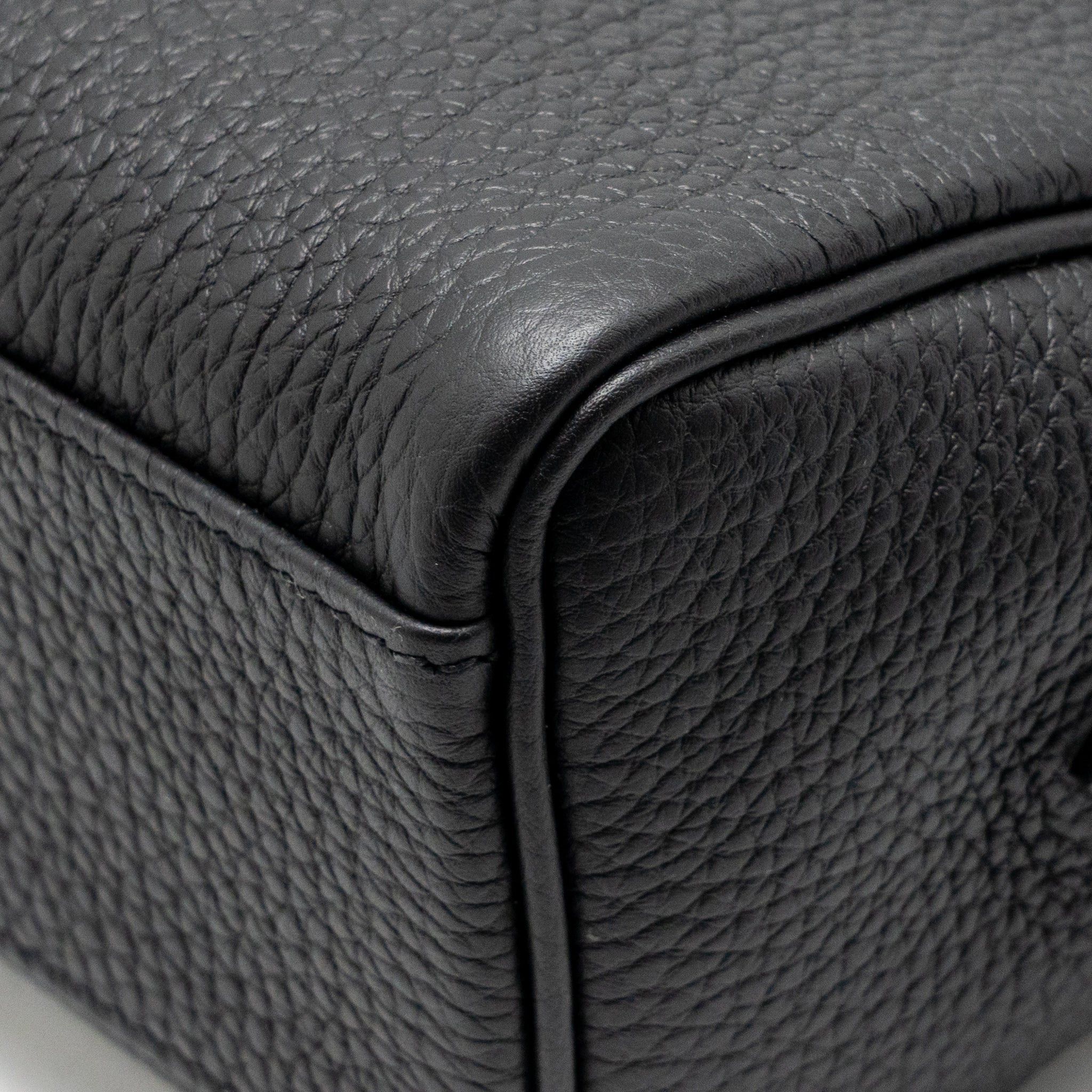 KELLY MESSENGER PM BAG TOGO BLACK SHW
