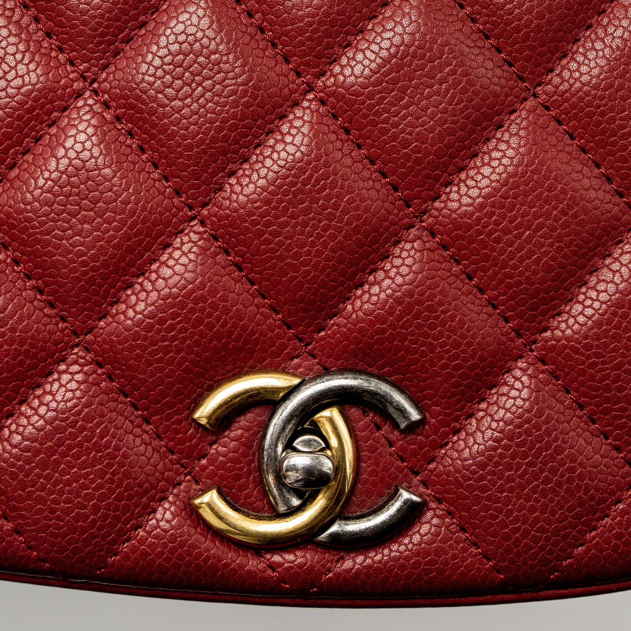 ROUND CROSSBODY MESSENGER BAG CAVIAR RED BRUSHED GOLD/RUTHENIUM SILVER HARDWARE