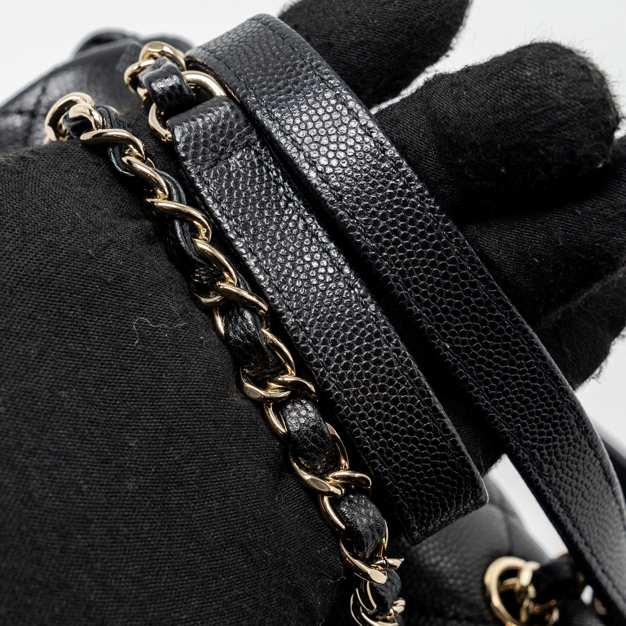 23S MINI BACKPACK CAVIAR BLACK LGHW (MICROCHIP)