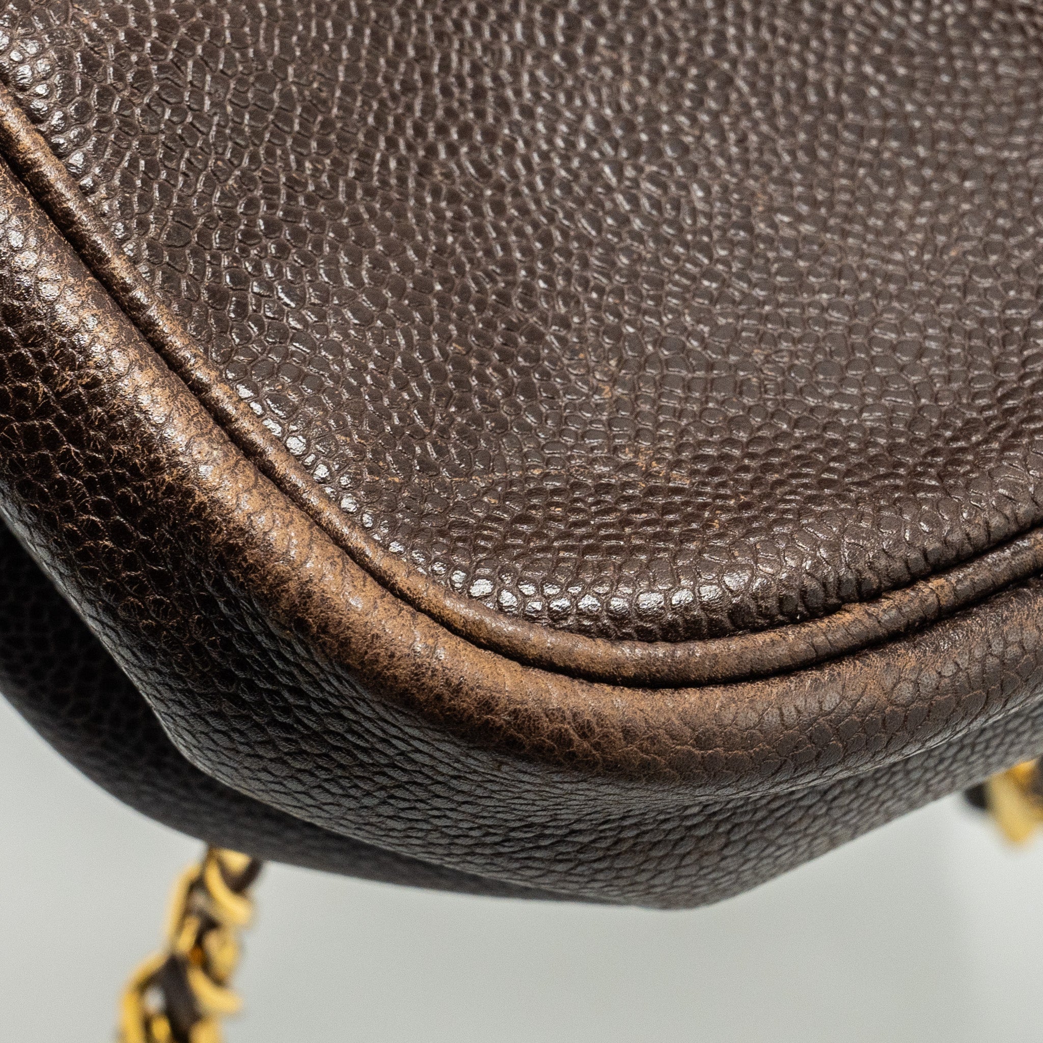 VINTAGE FLAP BACKPACK CAVIAR BROWN GHW