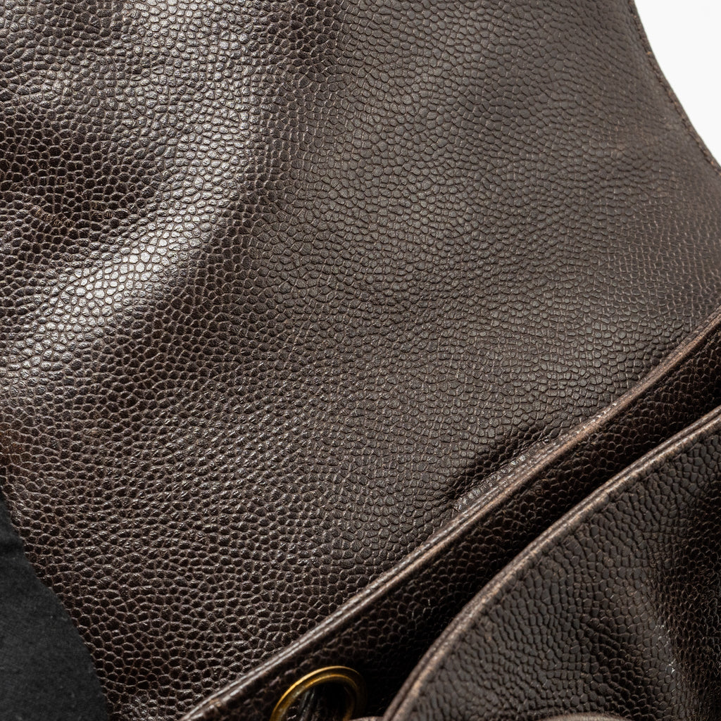 VINTAGE FLAP BACKPACK CAVIAR BROWN GHW